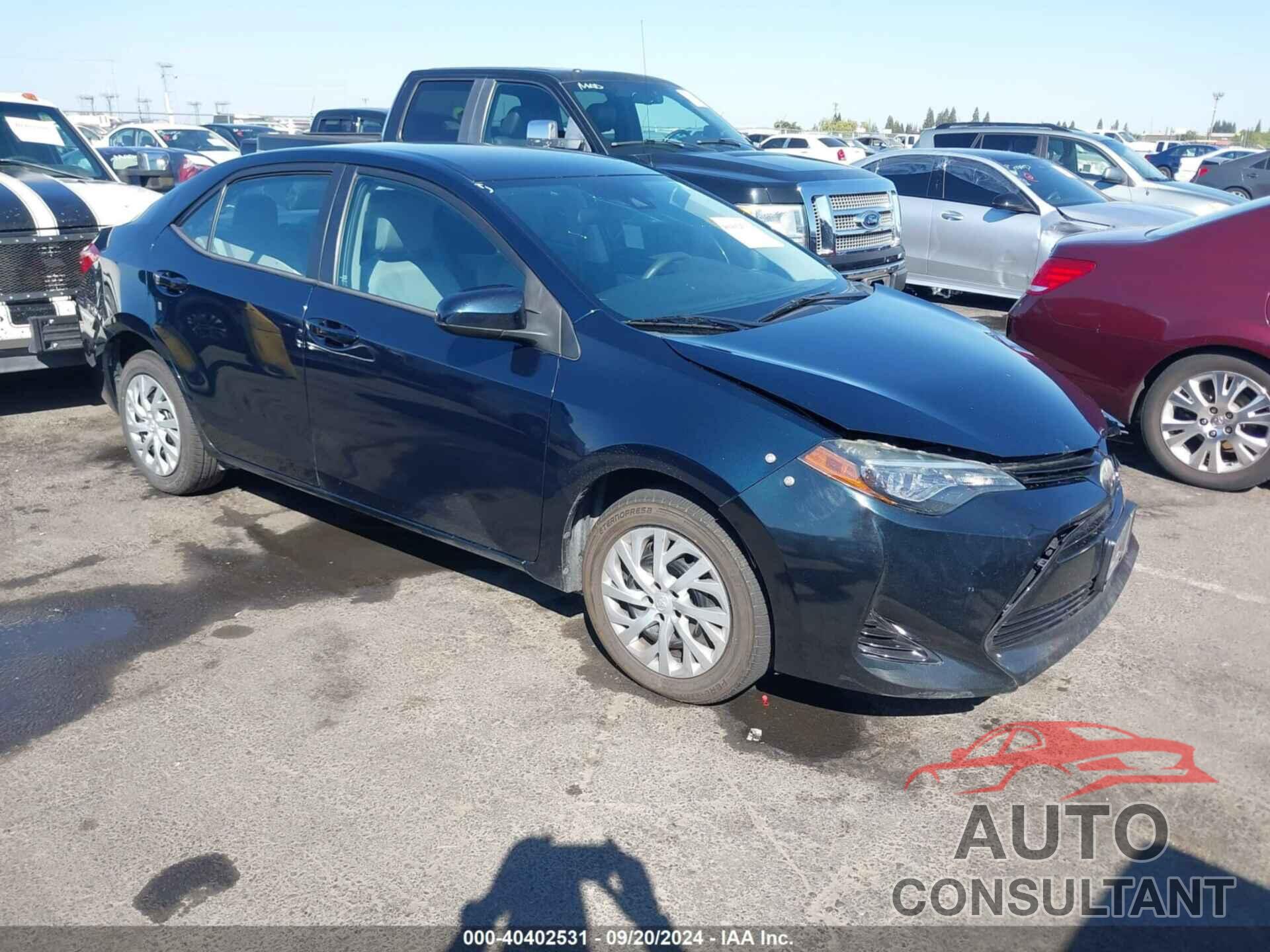 TOYOTA COROLLA 2017 - 5YFBURHE2HP697013