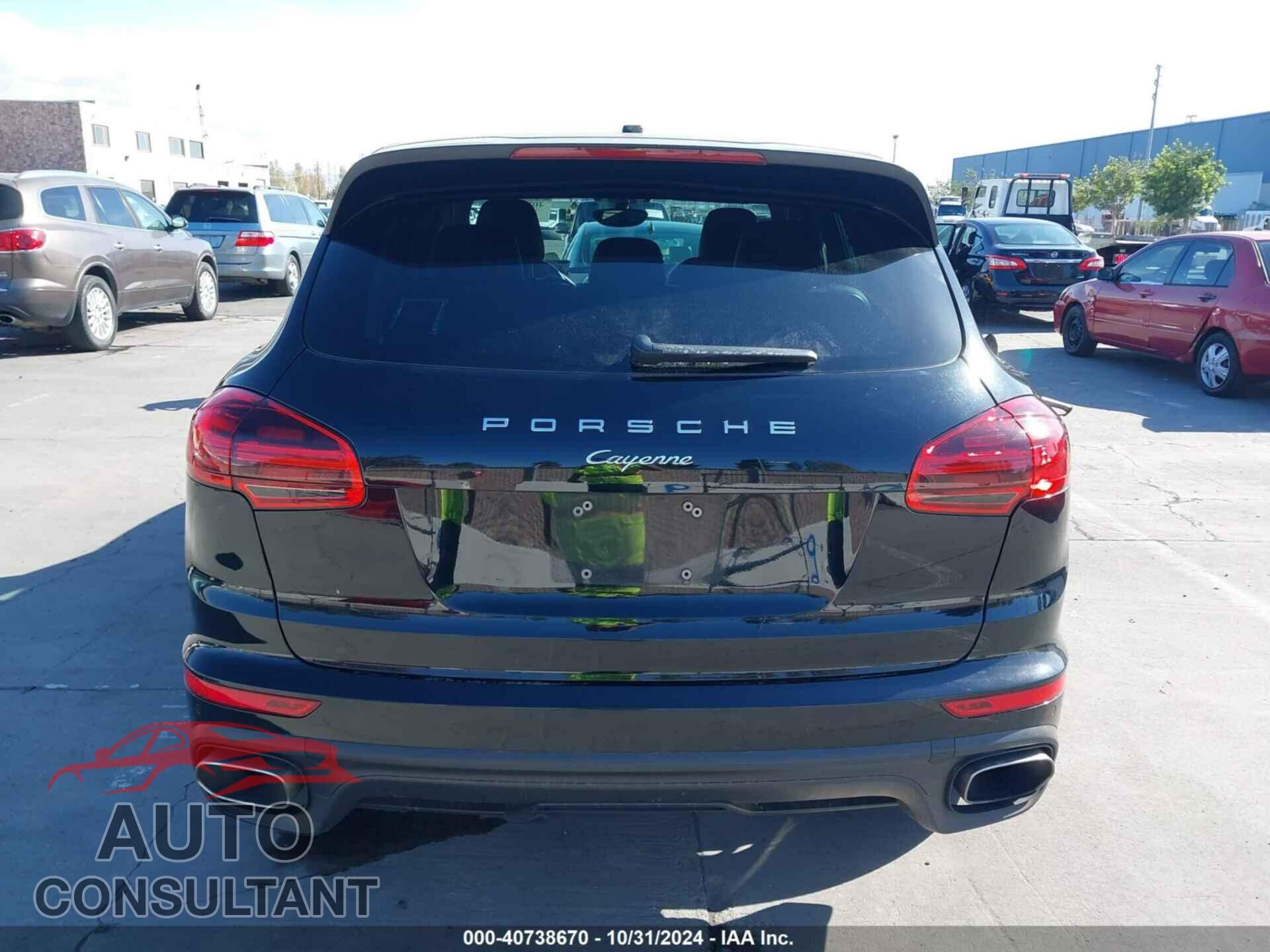 PORSCHE CAYENNE 2017 - WP1AA2A28HKA83737