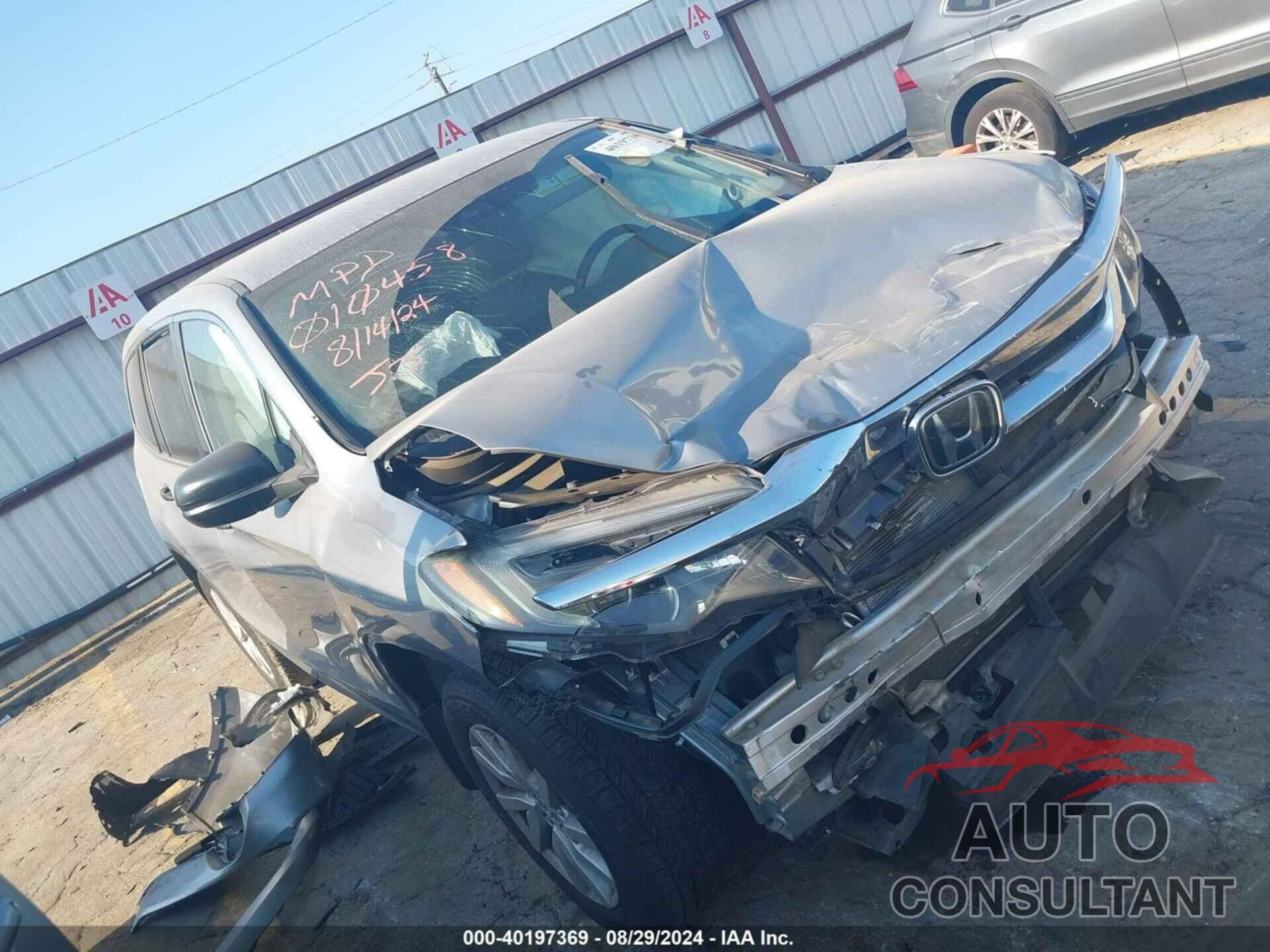 HONDA PILOT 2020 - 5FNYF5H15LB010458