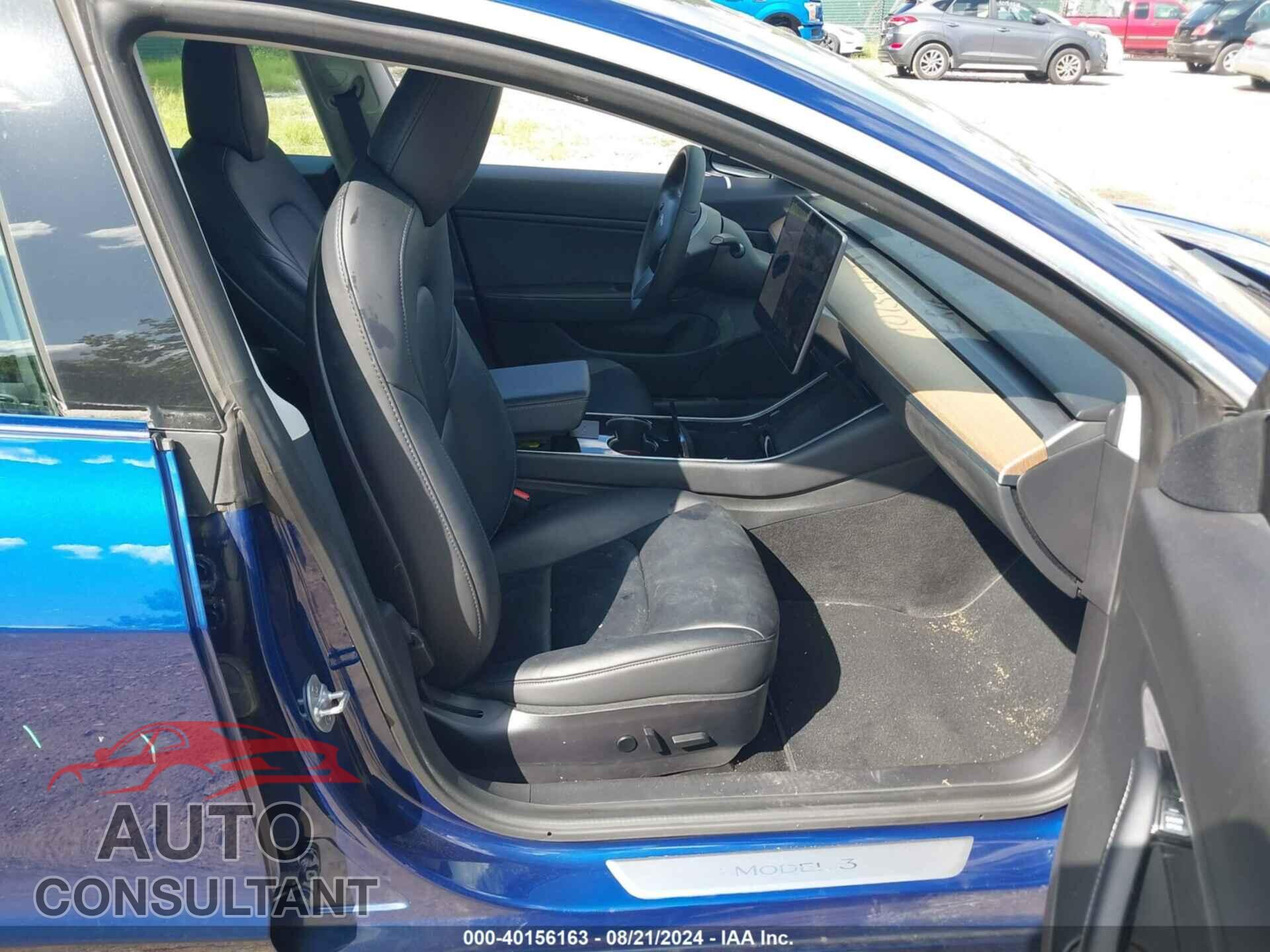 TESLA MODEL 3 2020 - 5YJ3E1EB2LF664496