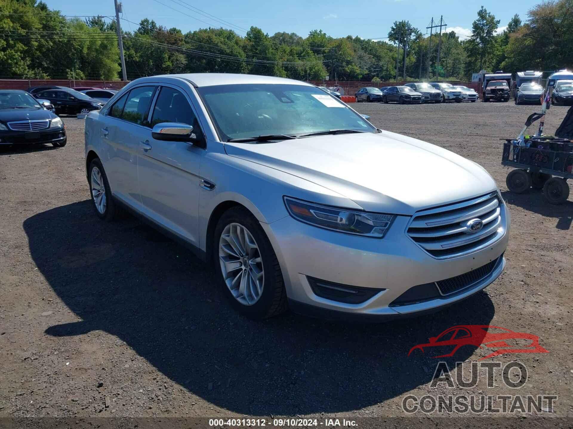 FORD TAURUS 2019 - 1FAHP2F86KG115404