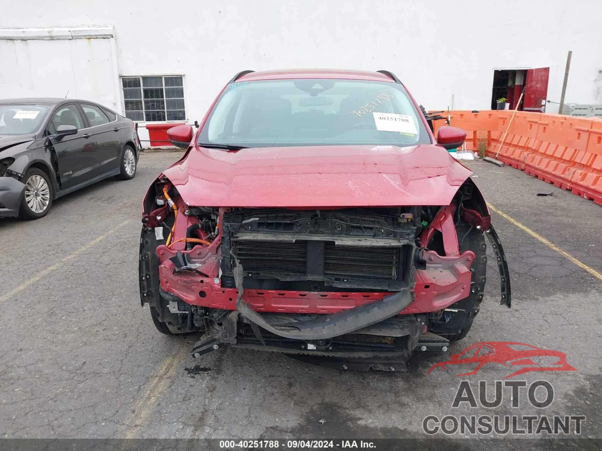 FORD ESCAPE 2021 - 1FMCU0EZ7MUB17304
