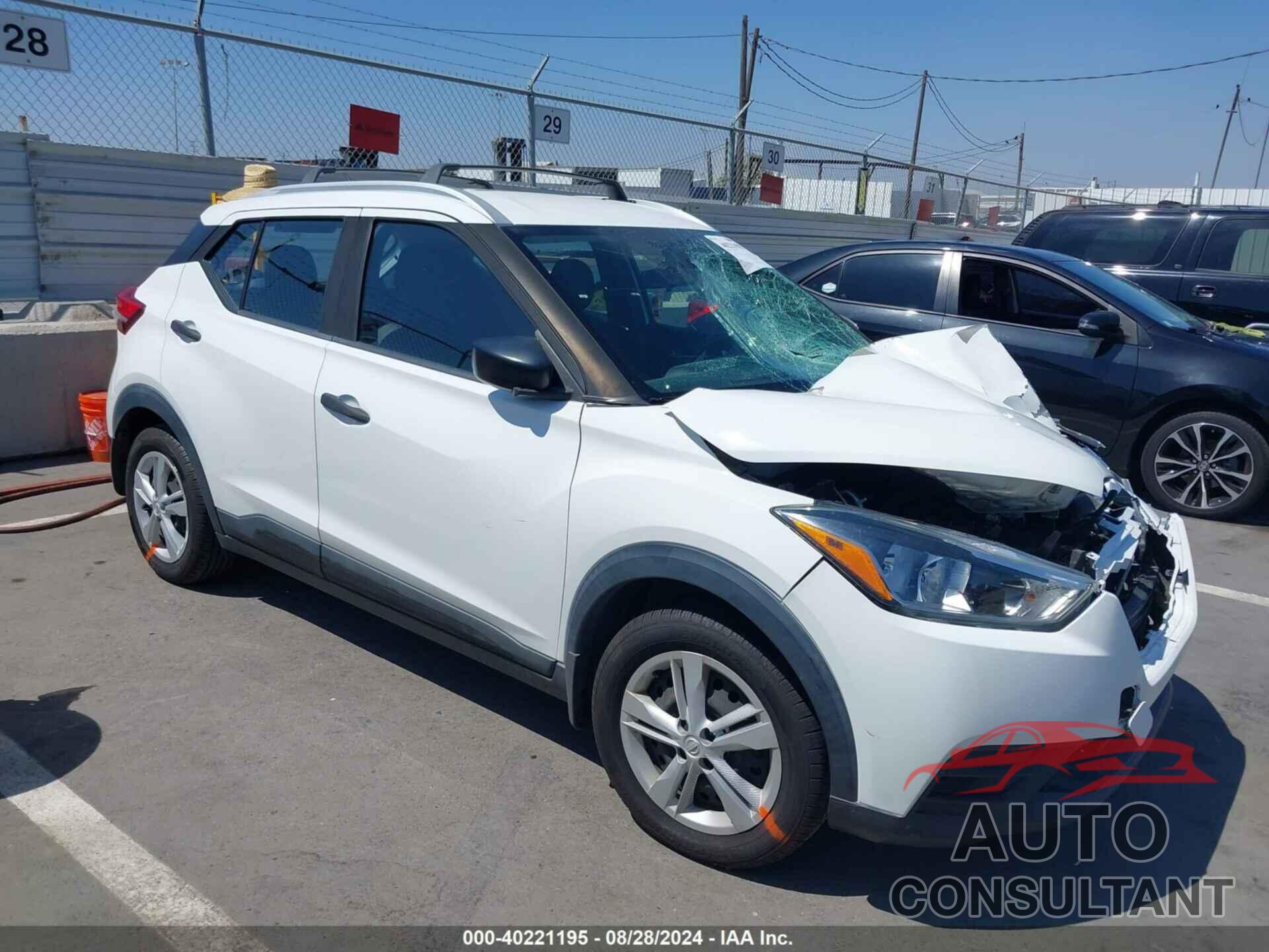 NISSAN KICKS 2019 - 3N1CP5CU7KL506485