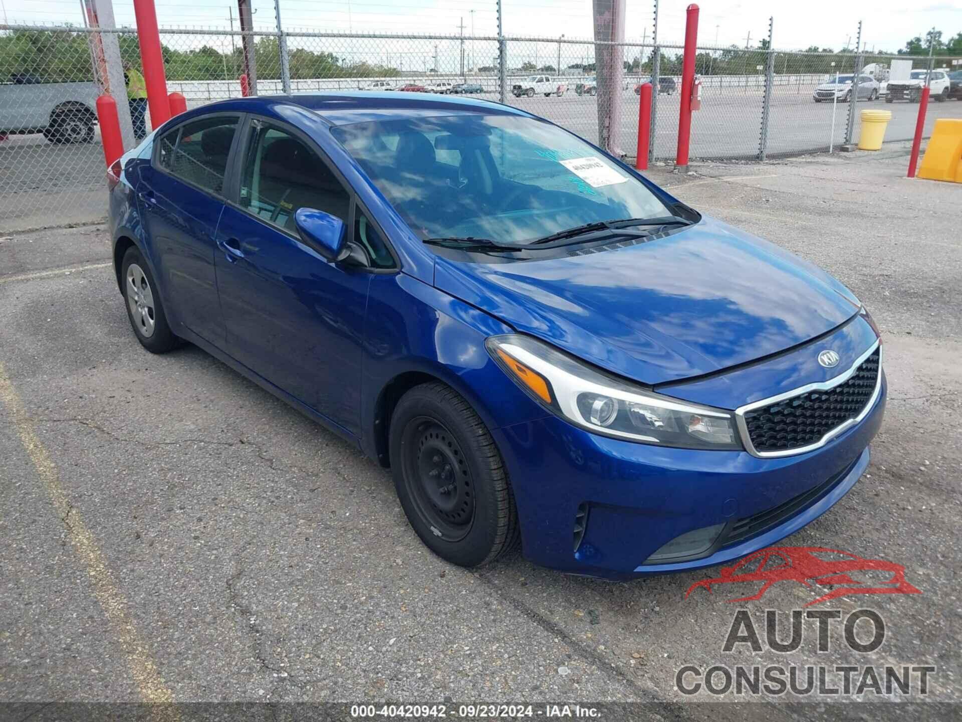 KIA FORTE 2018 - 3KPFK4A73JE204727