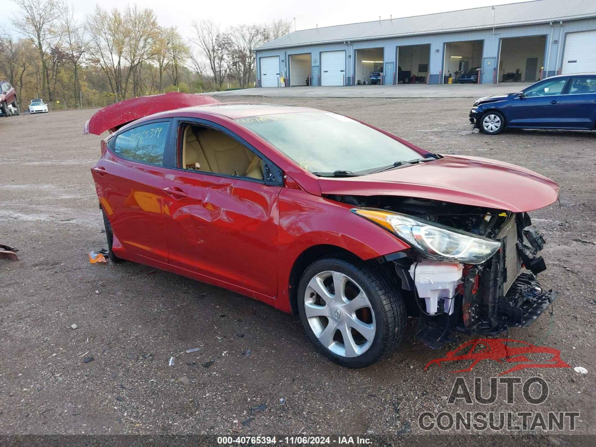 HYUNDAI ELANTRA 2011 - KMHDH4AE4BU156674