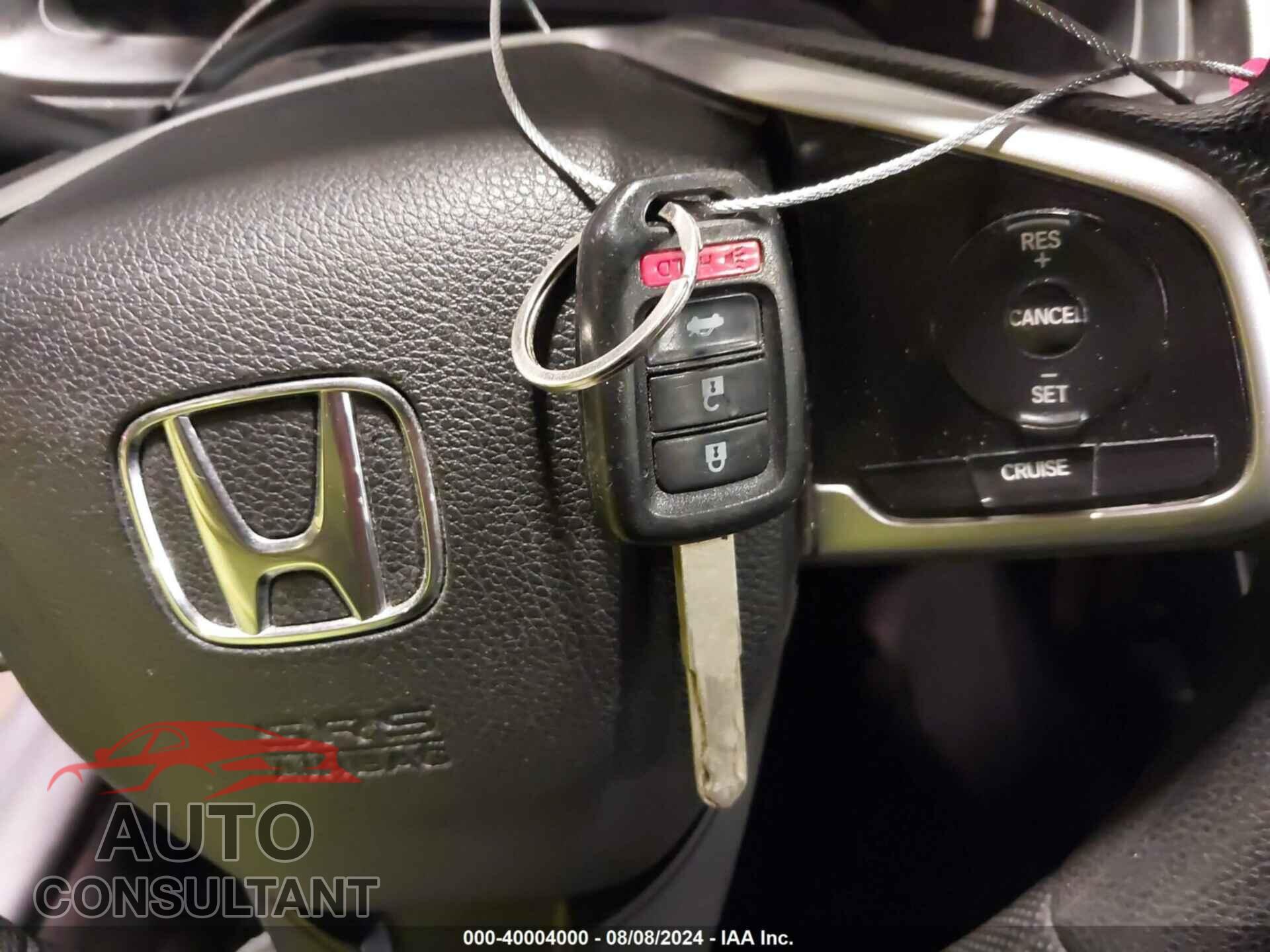 HONDA CIVIC 2017 - 2HGFC2F58HH564455