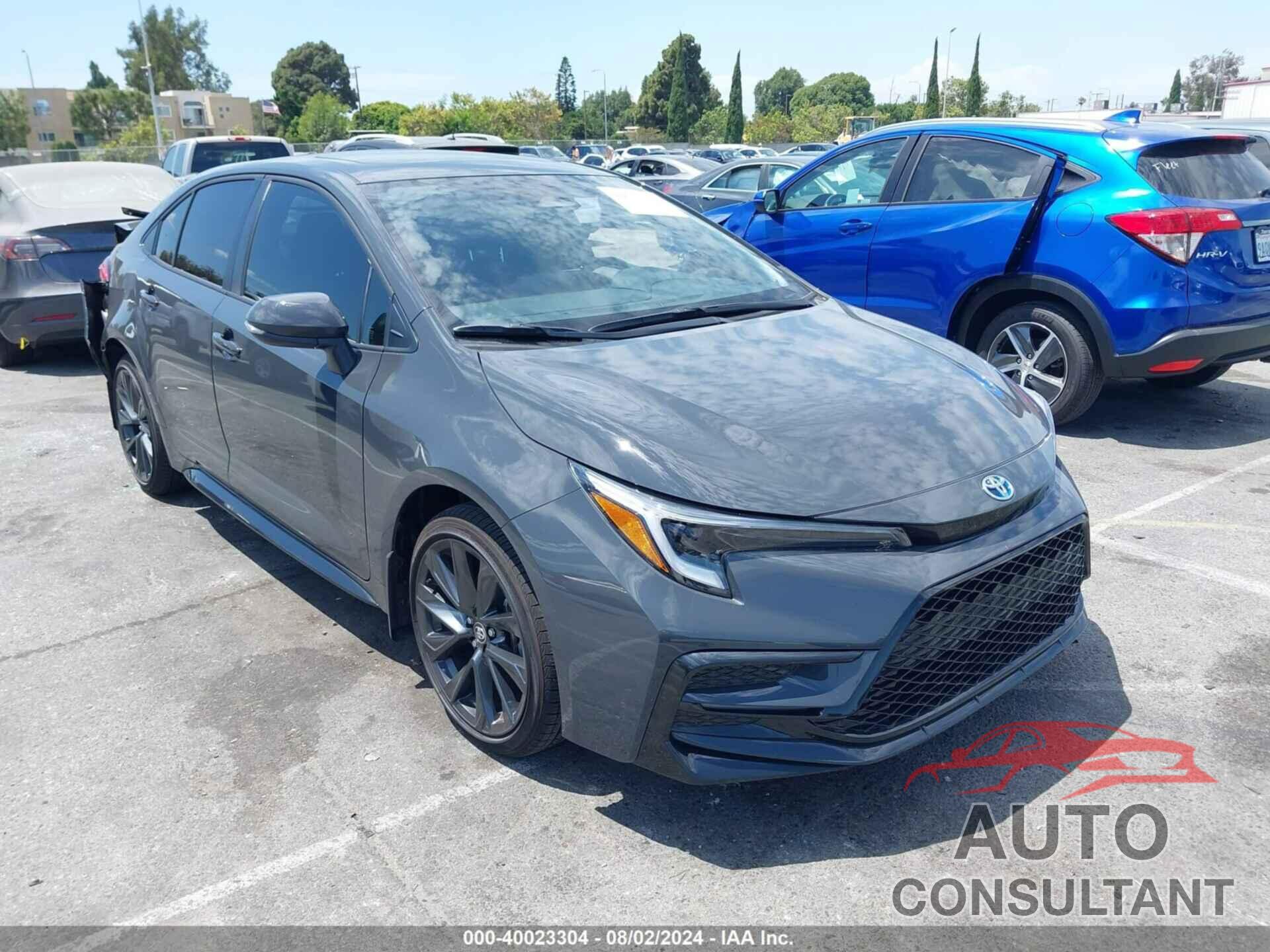 TOYOTA COROLLA 2024 - JTDBCMFE9R3047890