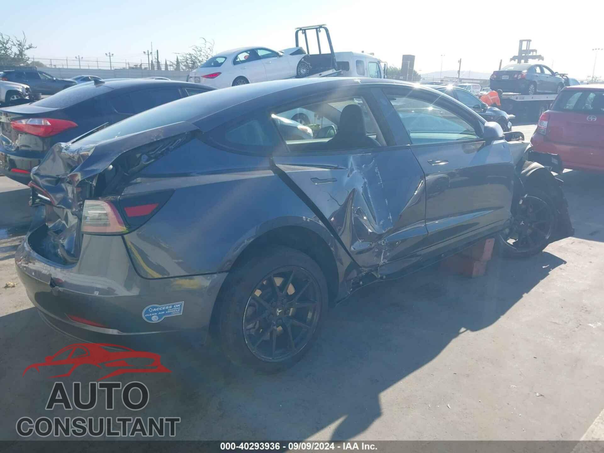 TESLA MODEL 3 2021 - 5YJ3E1EA9MF868219