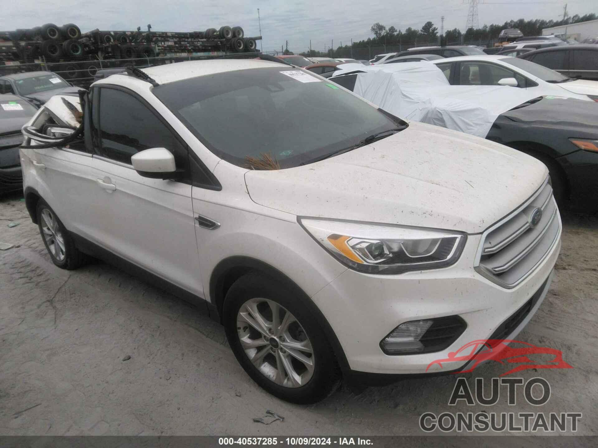 FORD ESCAPE 2018 - 1FMCU0HDXJUD14592