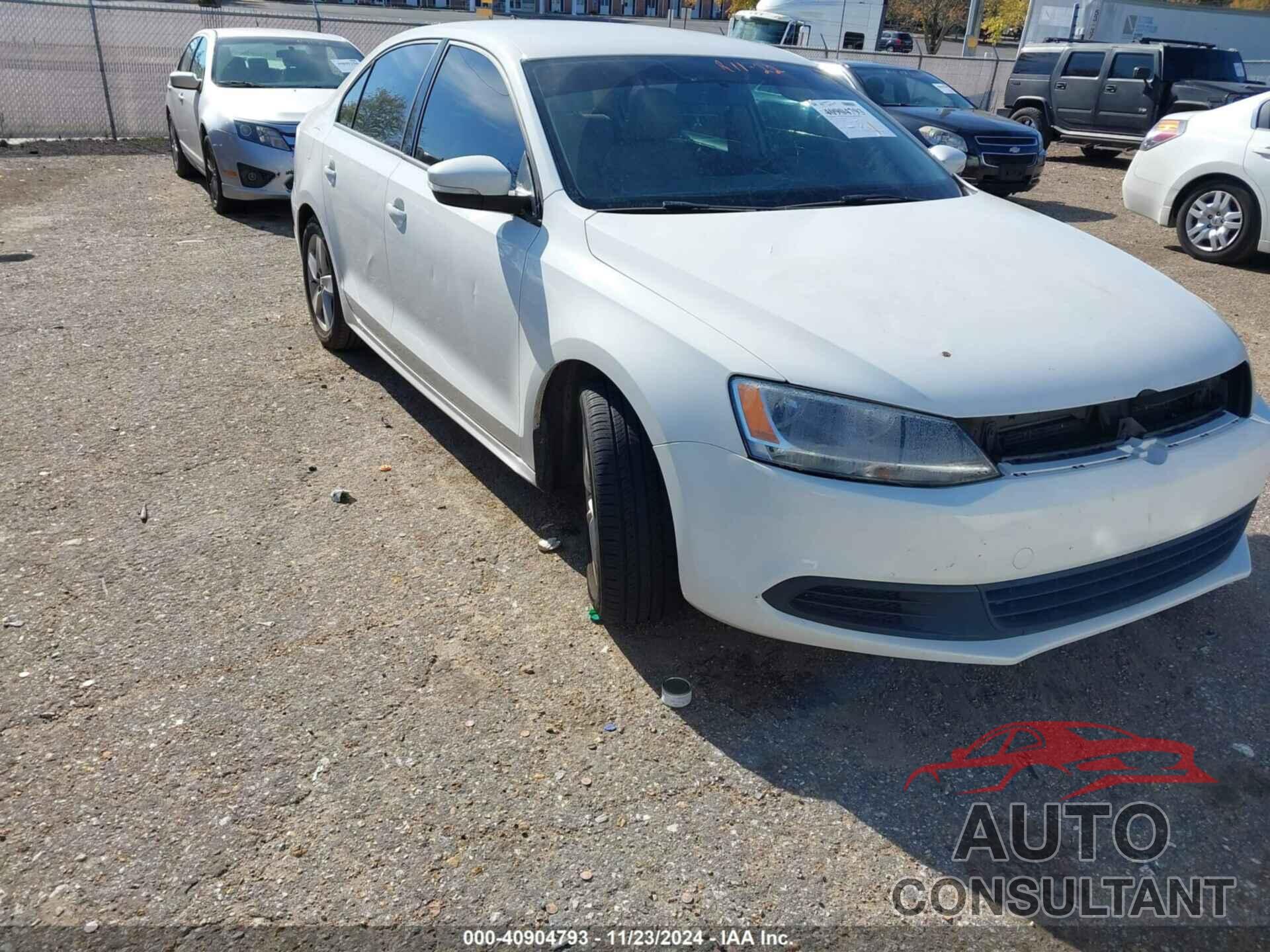 VOLKSWAGEN JETTA 2012 - 3VWLL7AJ2CM087029