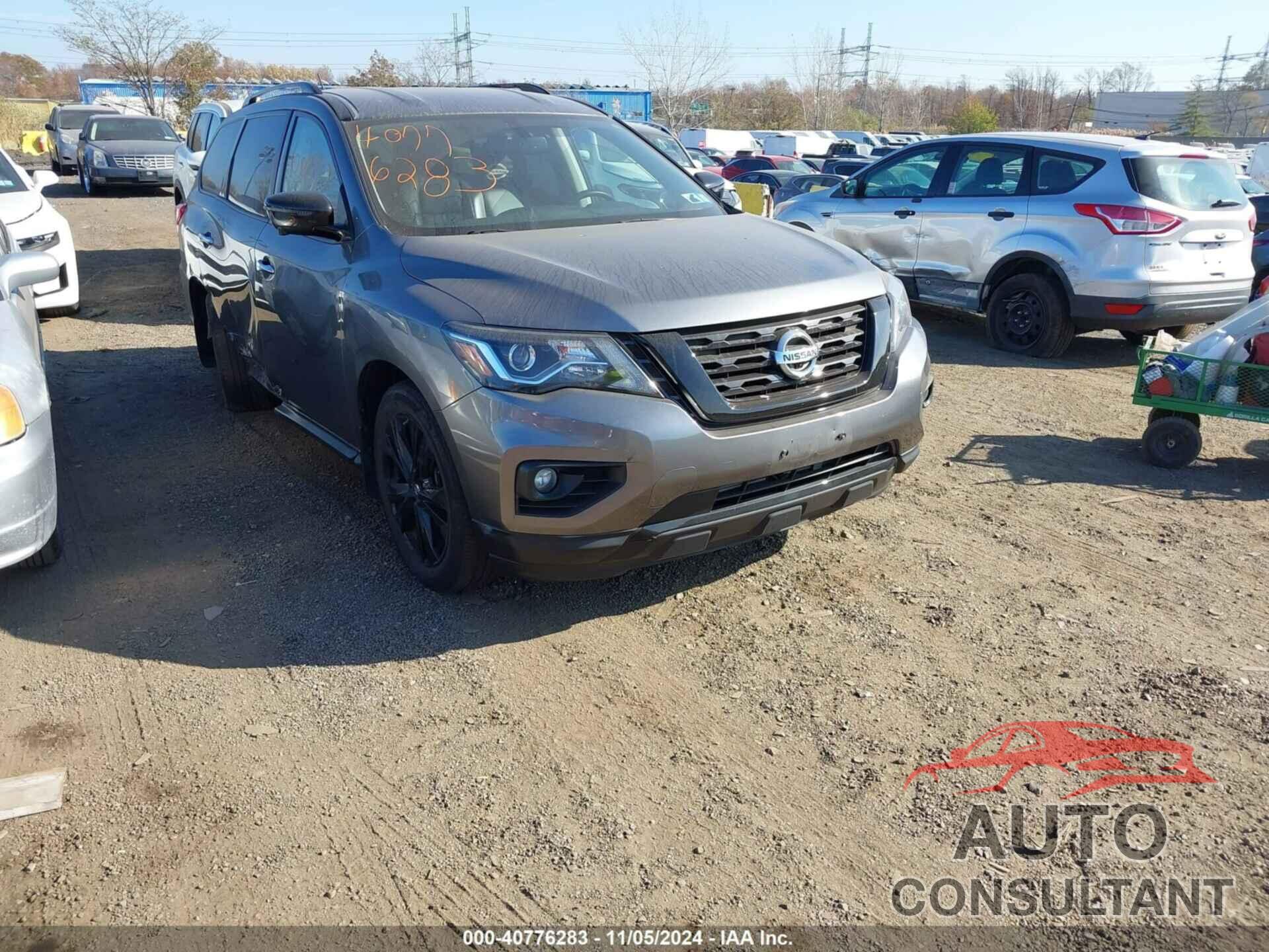 NISSAN PATHFINDER 2018 - 5N1DR2MM7JC654196