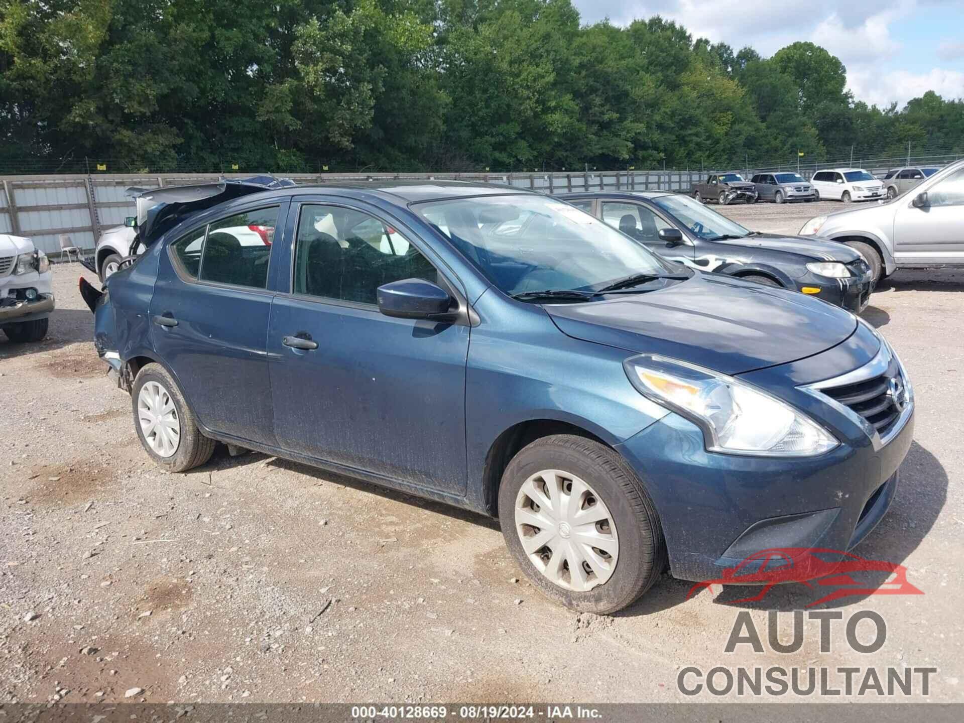 NISSAN VERSA 2017 - 3N1CN7AP1HL878539