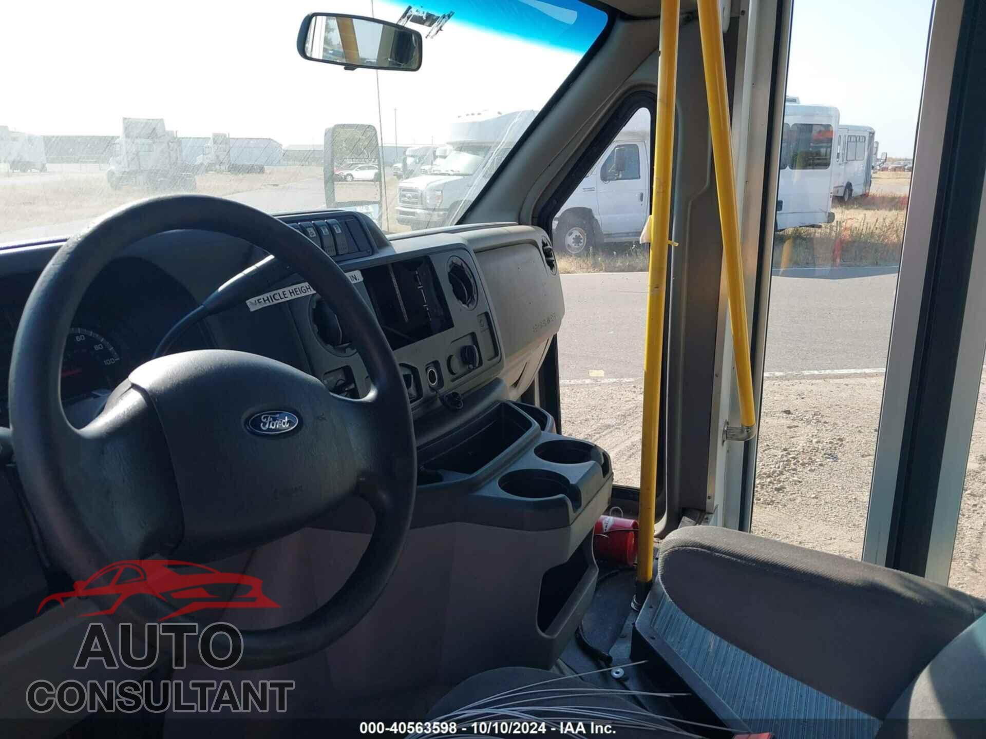 FORD E-450 CUTAWAY 2017 - 1FDFE4FS9HDC33600
