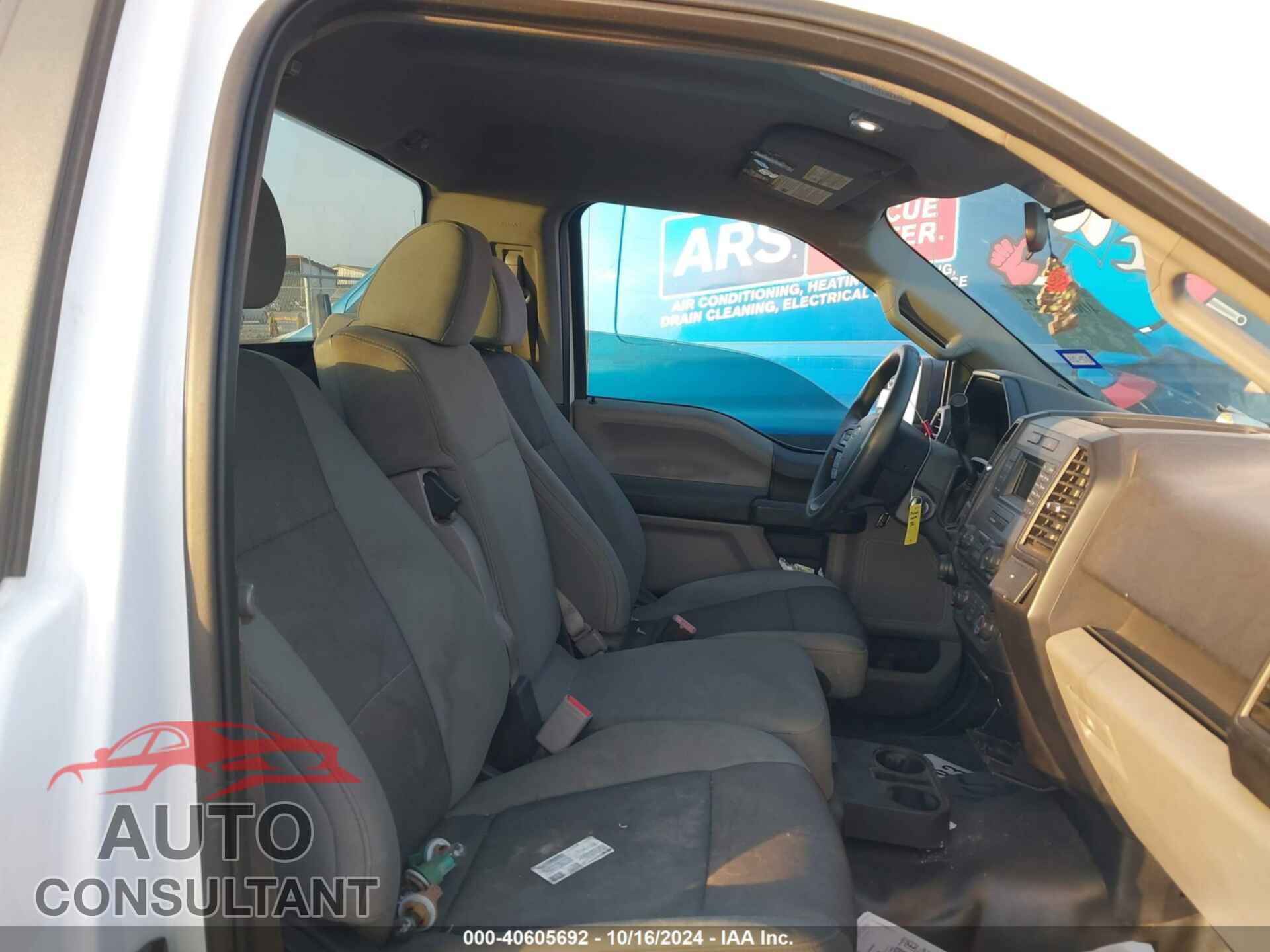 FORD F-150 2017 - 1FTMF1CF7HKC28809