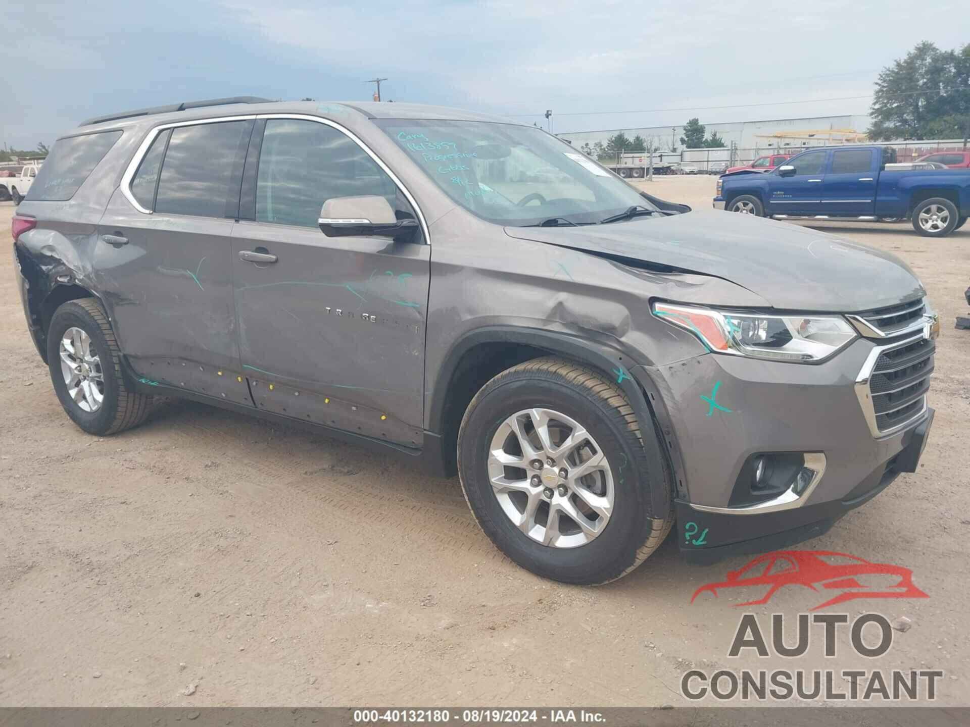 CHEVROLET TRAVERSE 2019 - 1GNERHKW4KJ180809