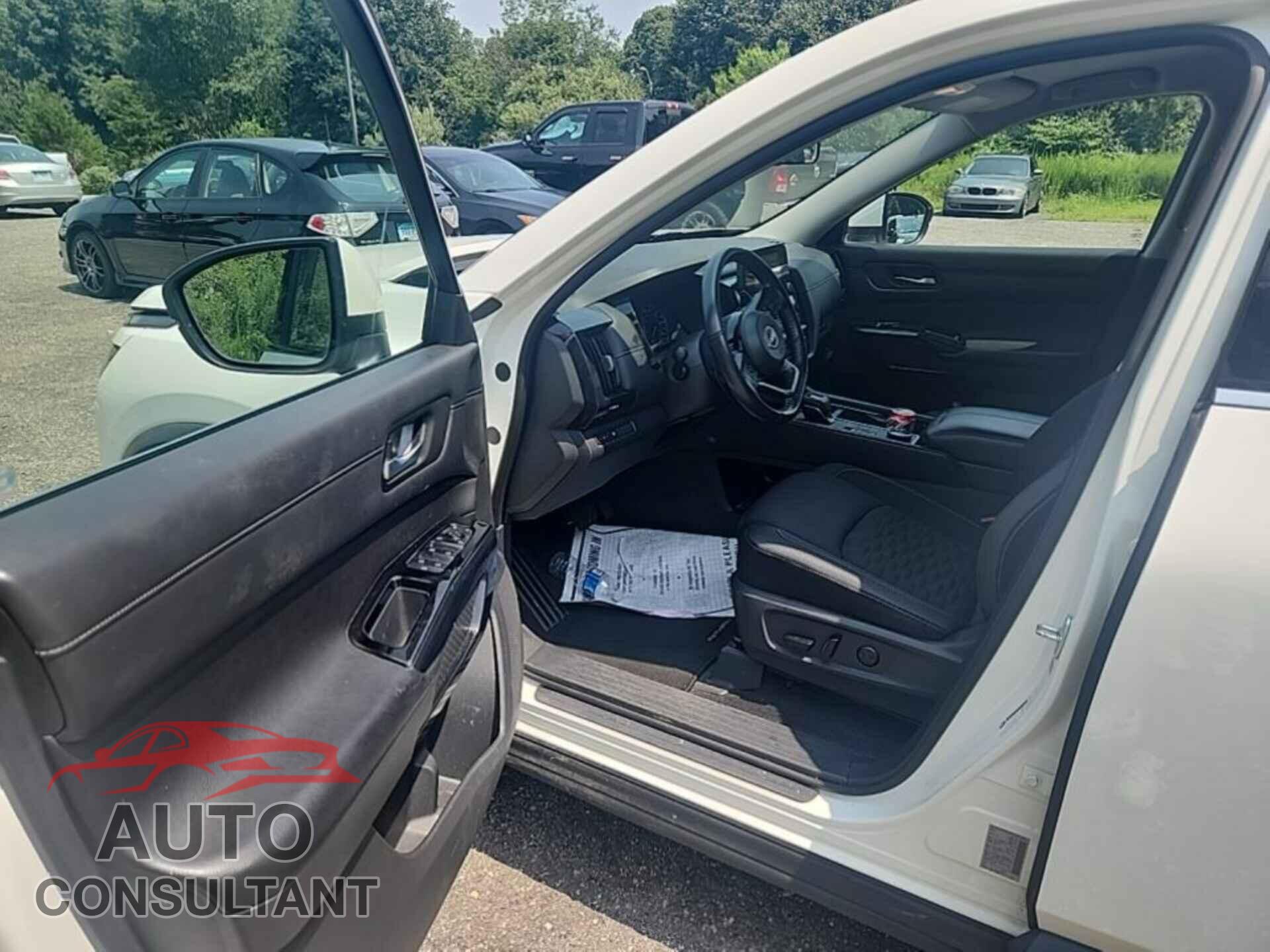 NISSAN PATHFINDER 2022 - 5N1DR3BC4NC201028