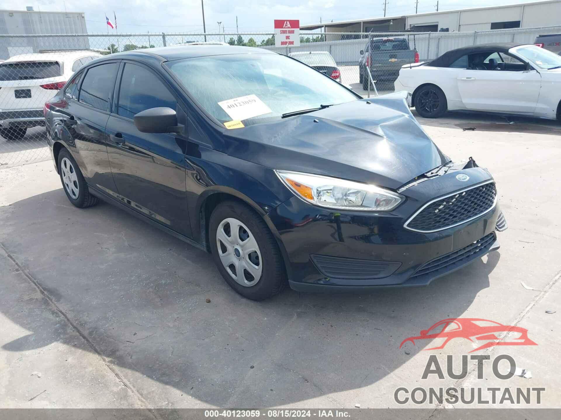 FORD FOCUS 2018 - 1FADP3E21JL286651