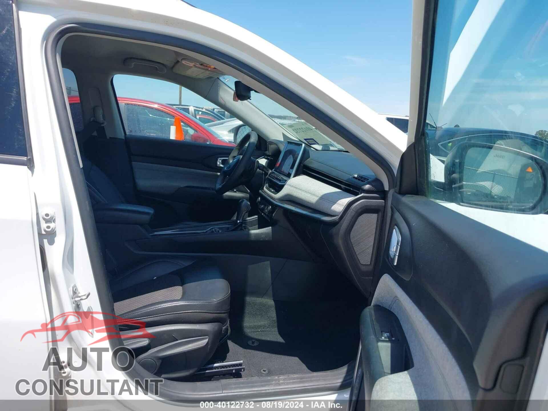 JEEP COMPASS 2022 - 3C4NJCBB2NT137650
