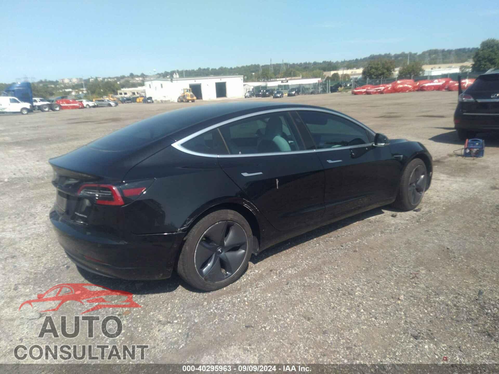 TESLA MODEL 3 2020 - 5YJ3E1EBXLF735766
