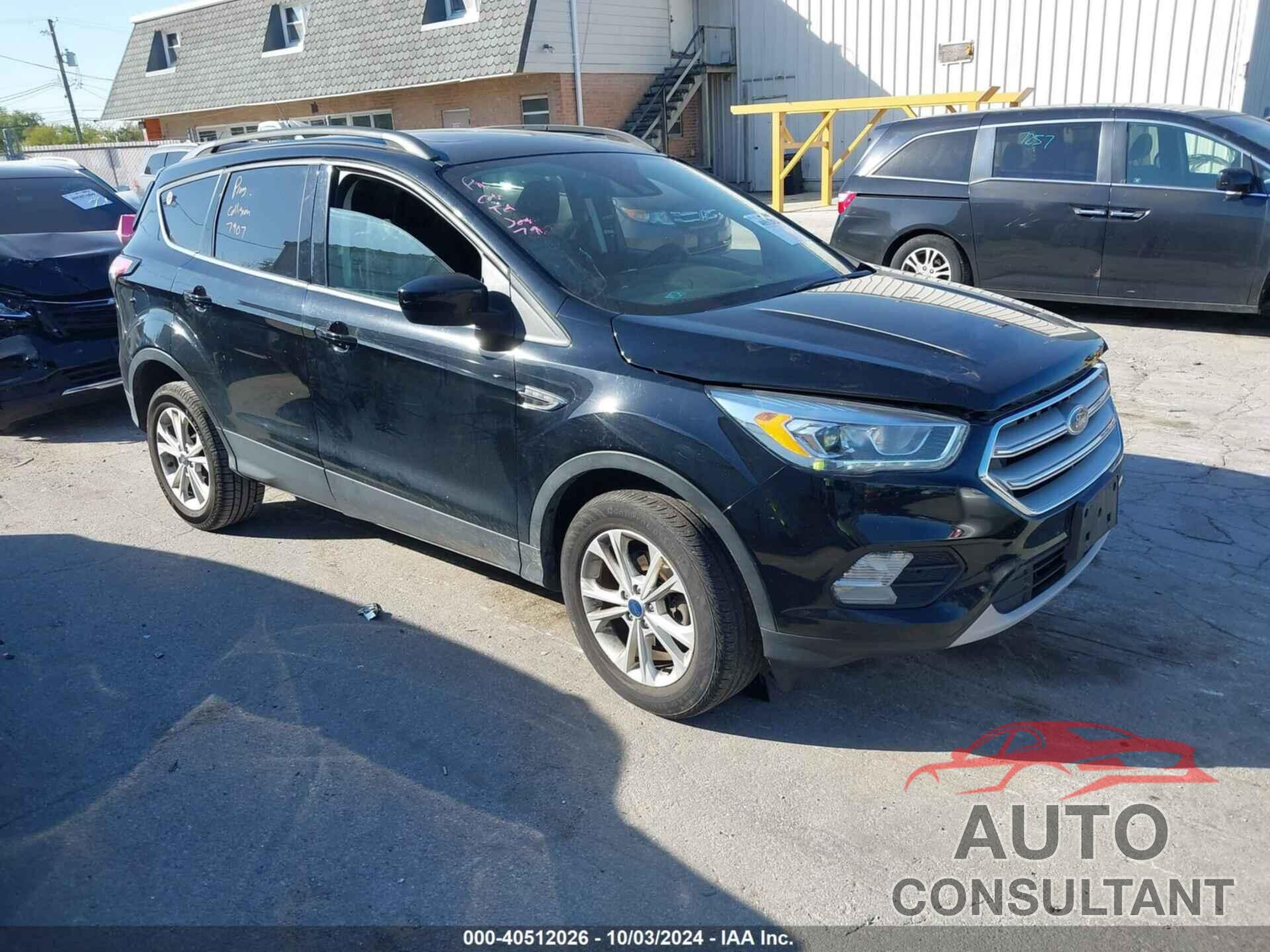 FORD ESCAPE 2018 - 1FMCU9HD2JUD41726