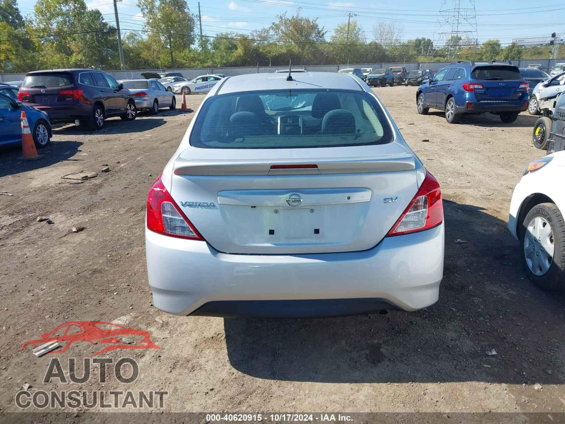 NISSAN VERSA 2019 - 3N1CN7AP3KL851415