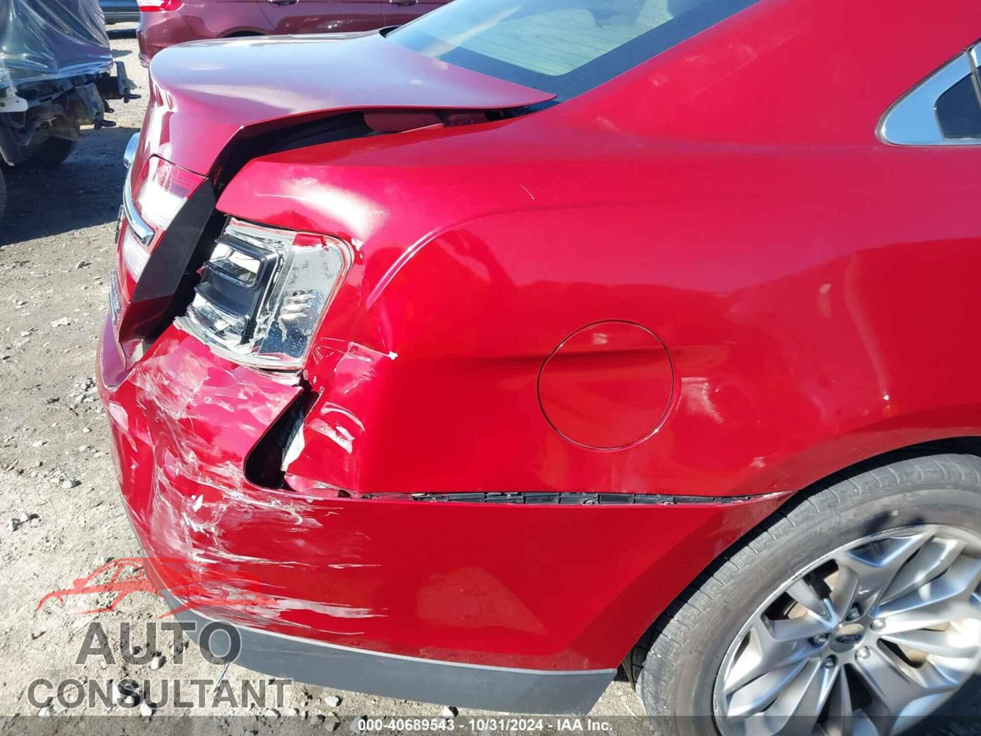 FORD TAURUS 2017 - 1FAHP2F84HG129133