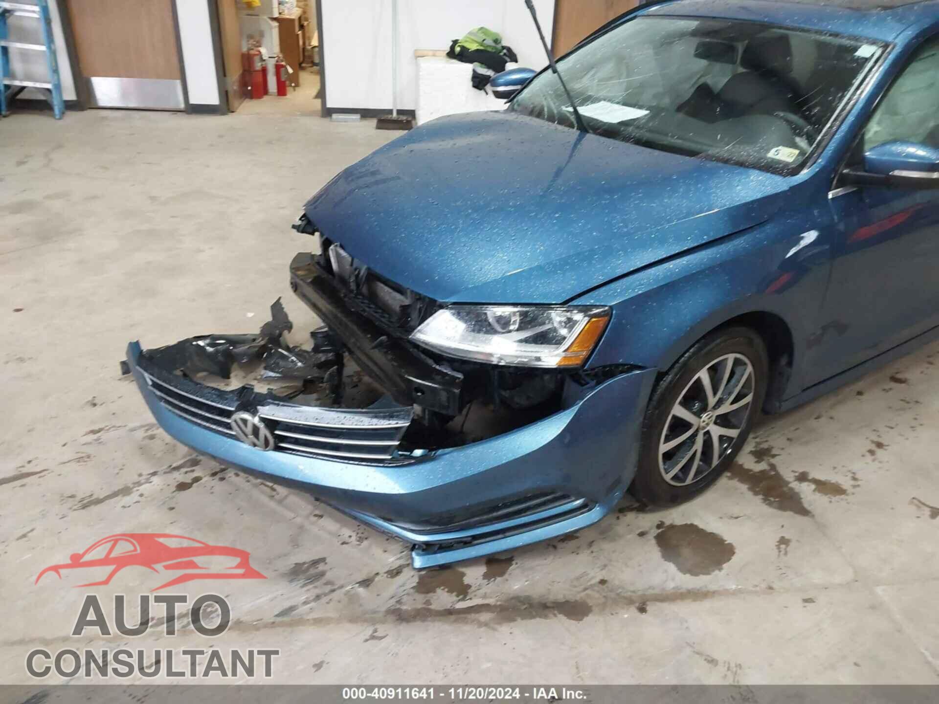 VOLKSWAGEN JETTA 2017 - 3VWDB7AJ1HM315942