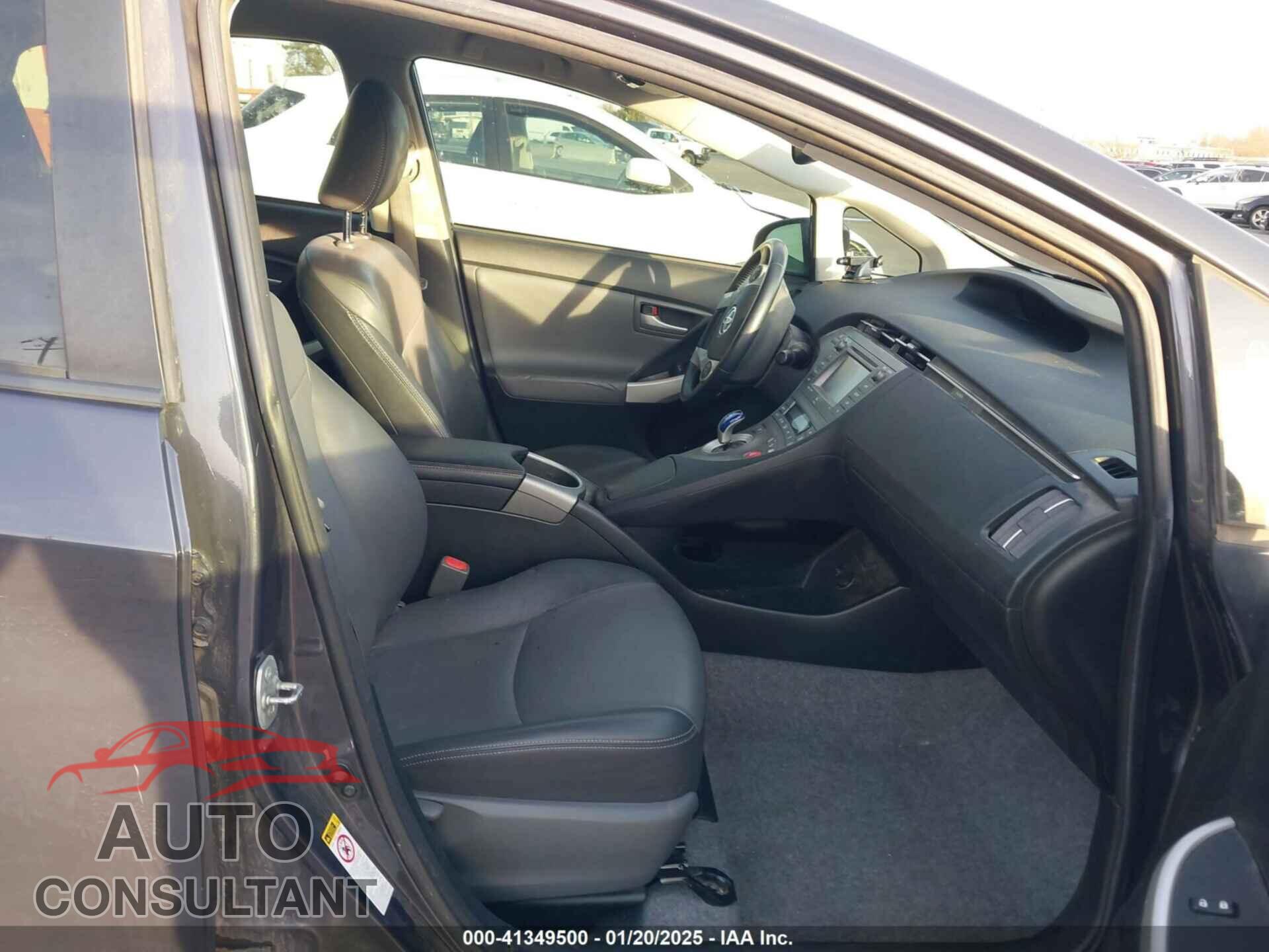 TOYOTA PRIUS 2015 - JTDKN3DU3F0443776
