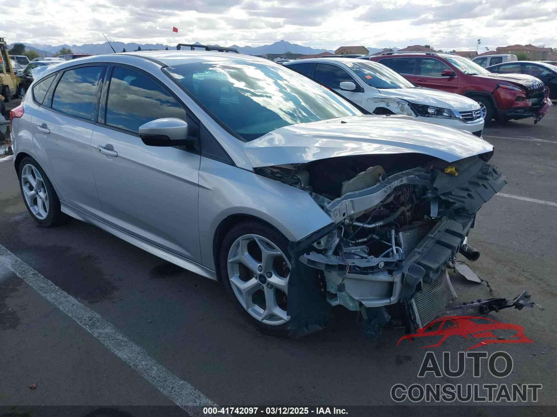 FORD FOCUS ST 2014 - 1FADP3L92EL349942
