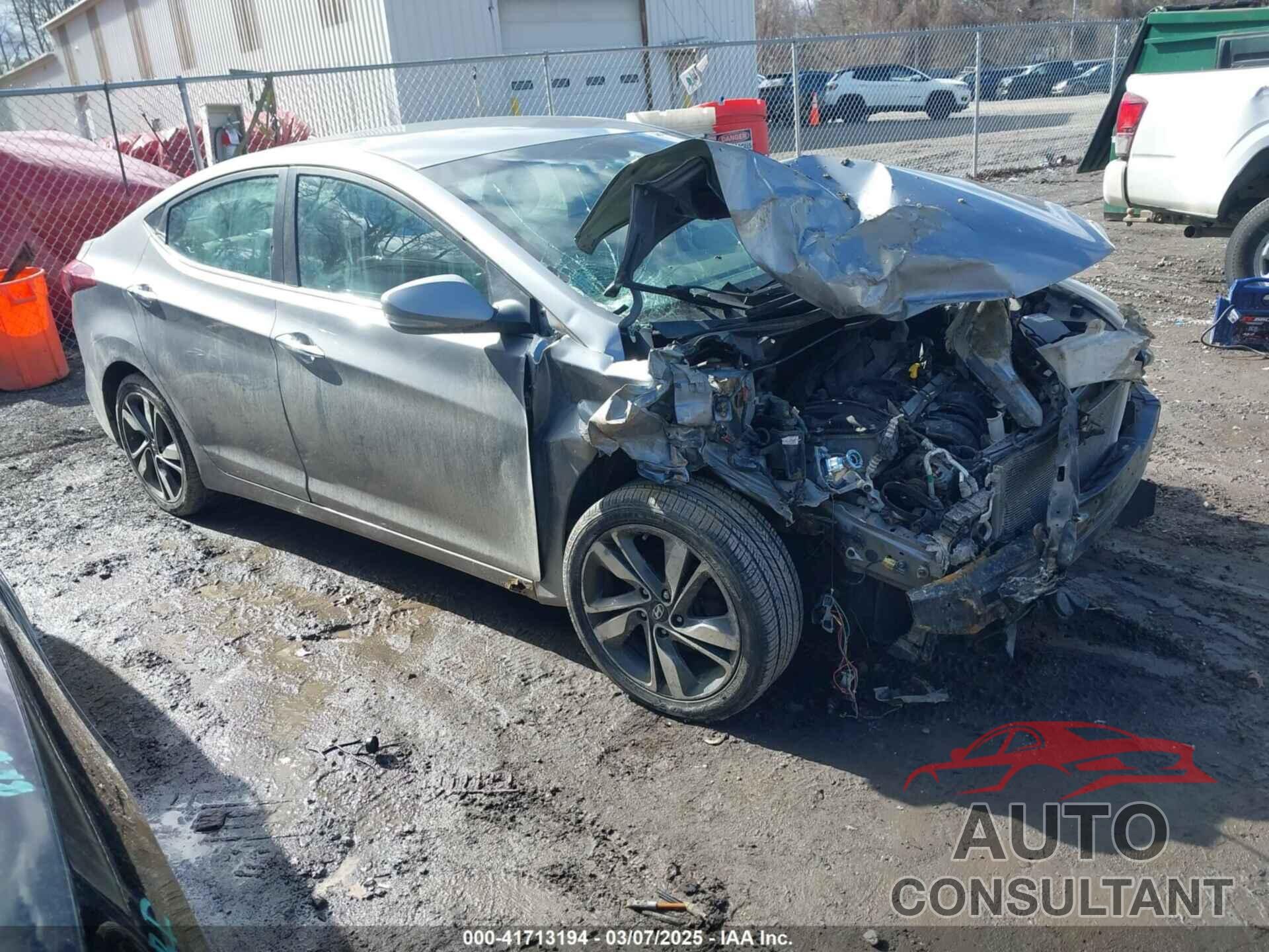 HYUNDAI ELANTRA 2014 - KMHDH4AE8EU112407