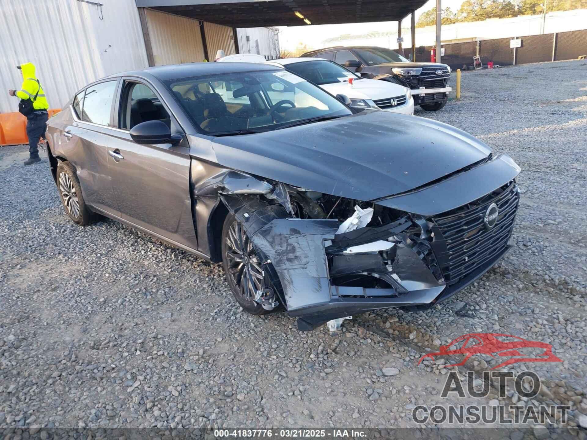 NISSAN ALTIMA 2024 - 1N4BL4DV4RN356549