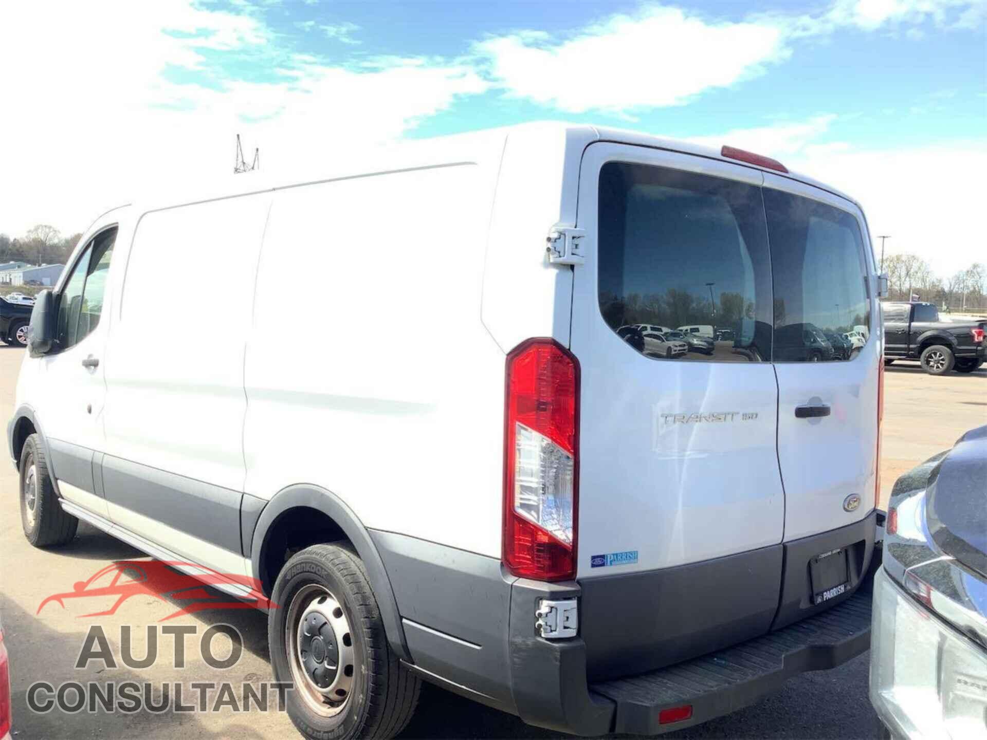 FORD TRANSIT 2015 - 1FTNE1ZM8FKB04302