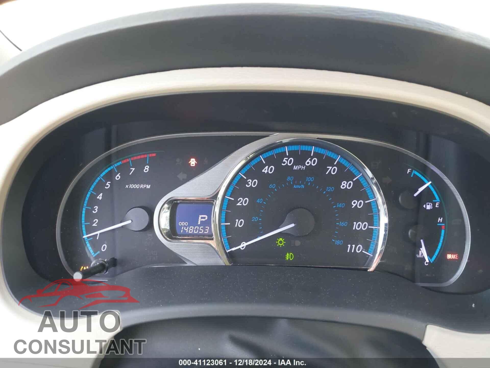 TOYOTA SIENNA 2013 - 5TDYK3DC9DS281110