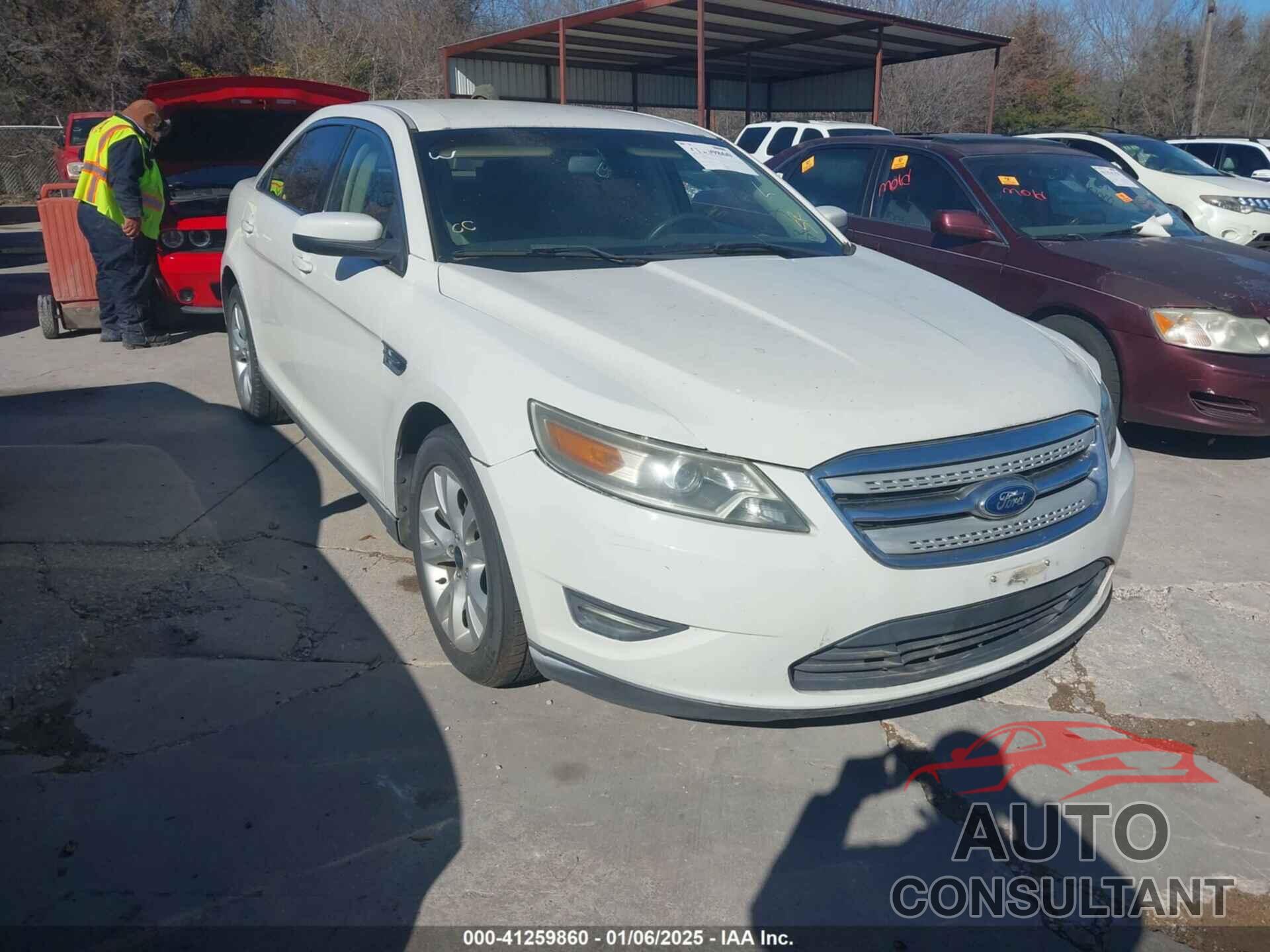 FORD TAURUS 2011 - 1FAHP2EW5BG154520