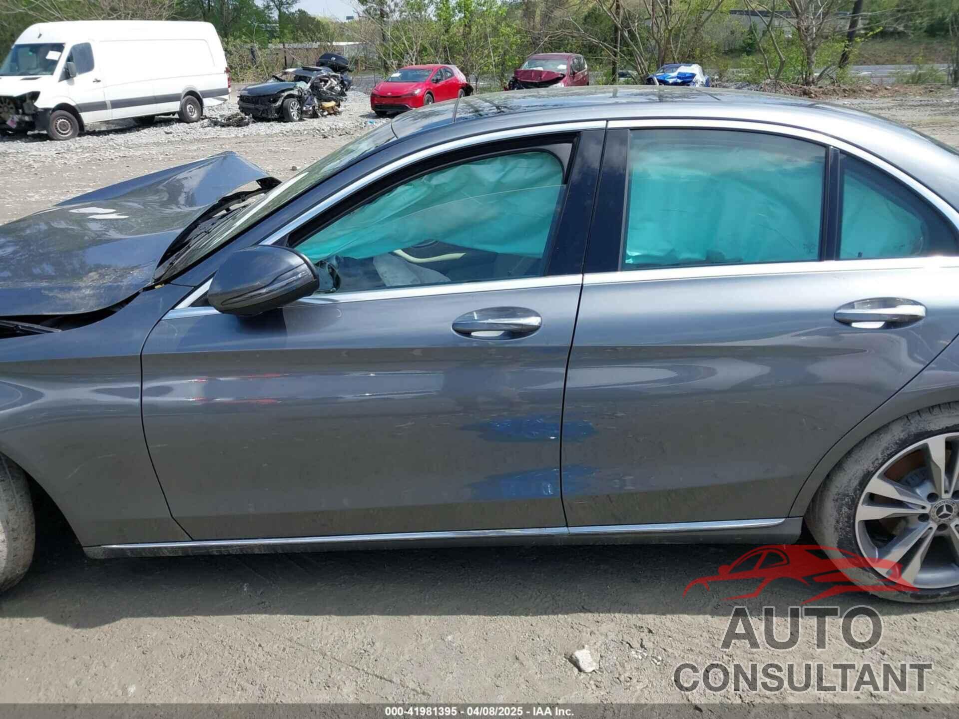 MERCEDES-BENZ C 300 2017 - 55SWF4JB6HU216916