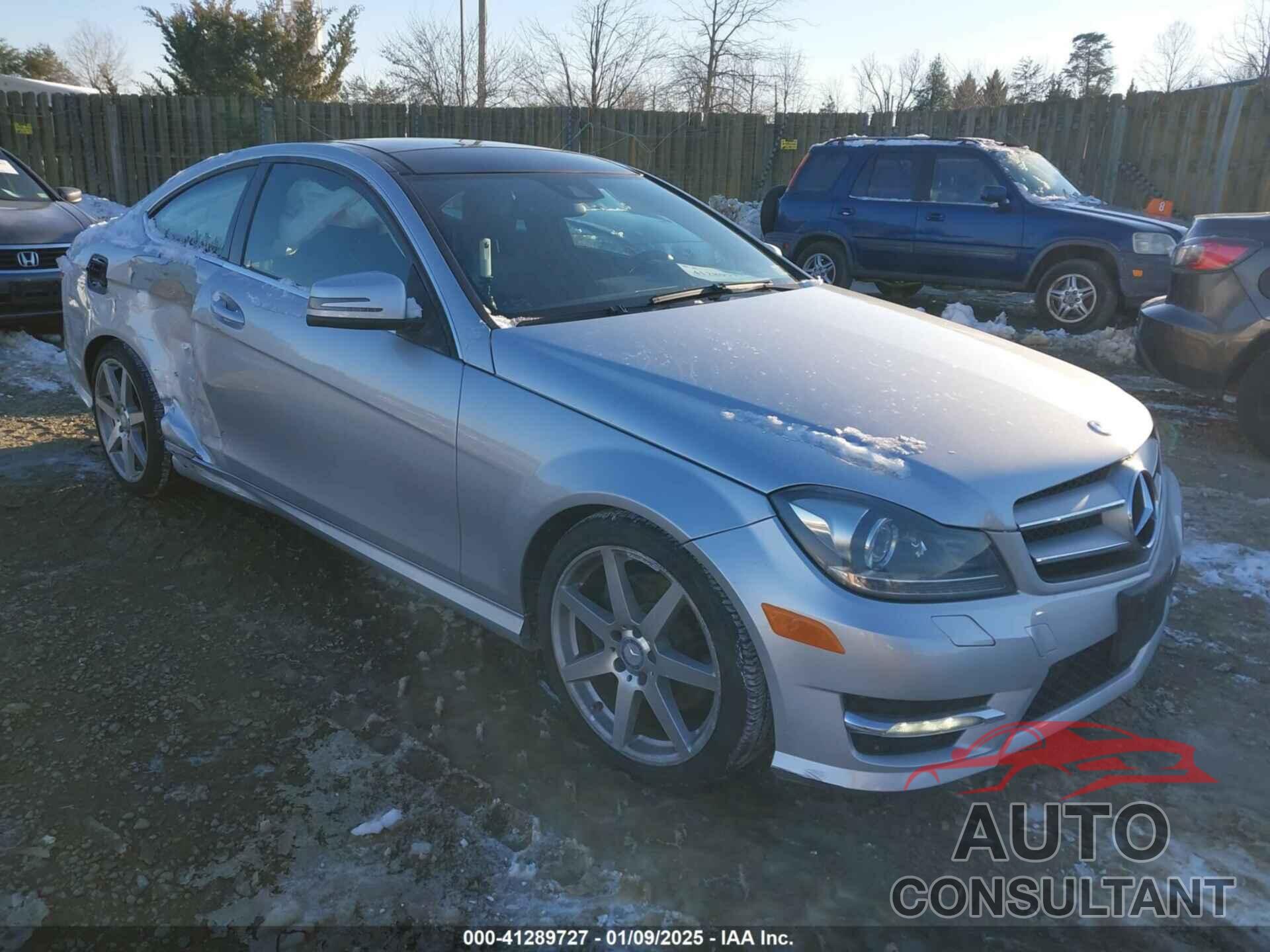 MERCEDES-BENZ C 350 2012 - WDDGJ8JB4CF899947
