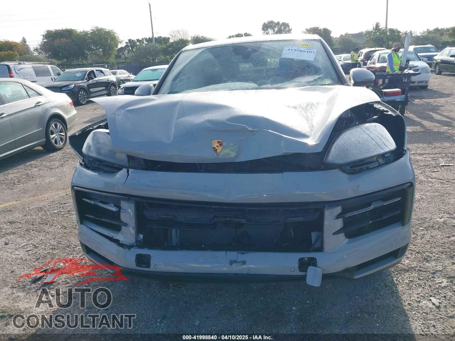PORSCHE CAYENNE 2024 - WP1BA2AY9RDA55945