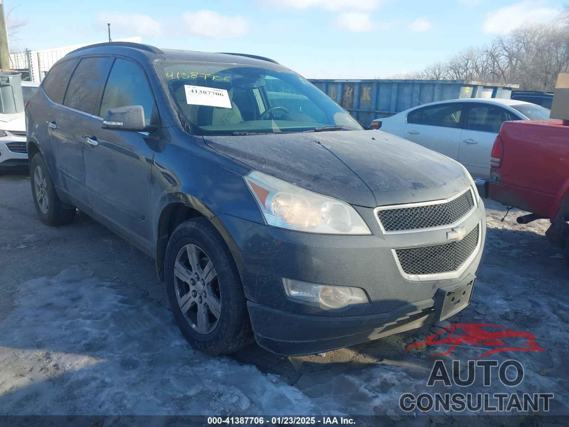 CHEVROLET TRAVERSE 2011 - 1GNKVGED9BJ265759
