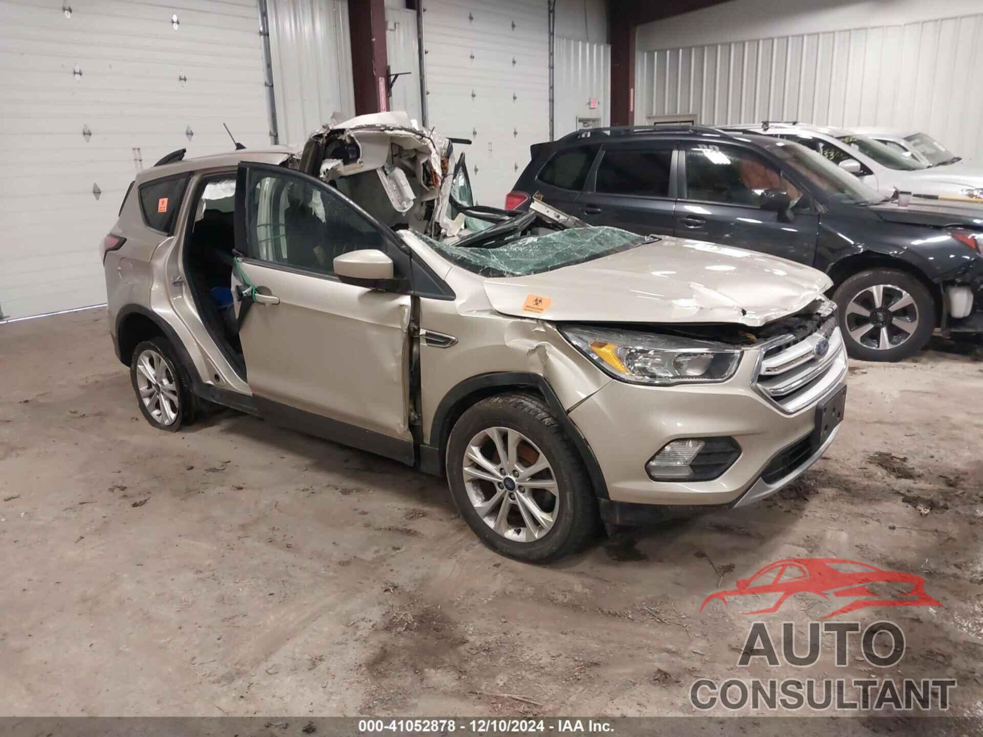 FORD ESCAPE 2018 - 1FMCU0GD6JUA02707