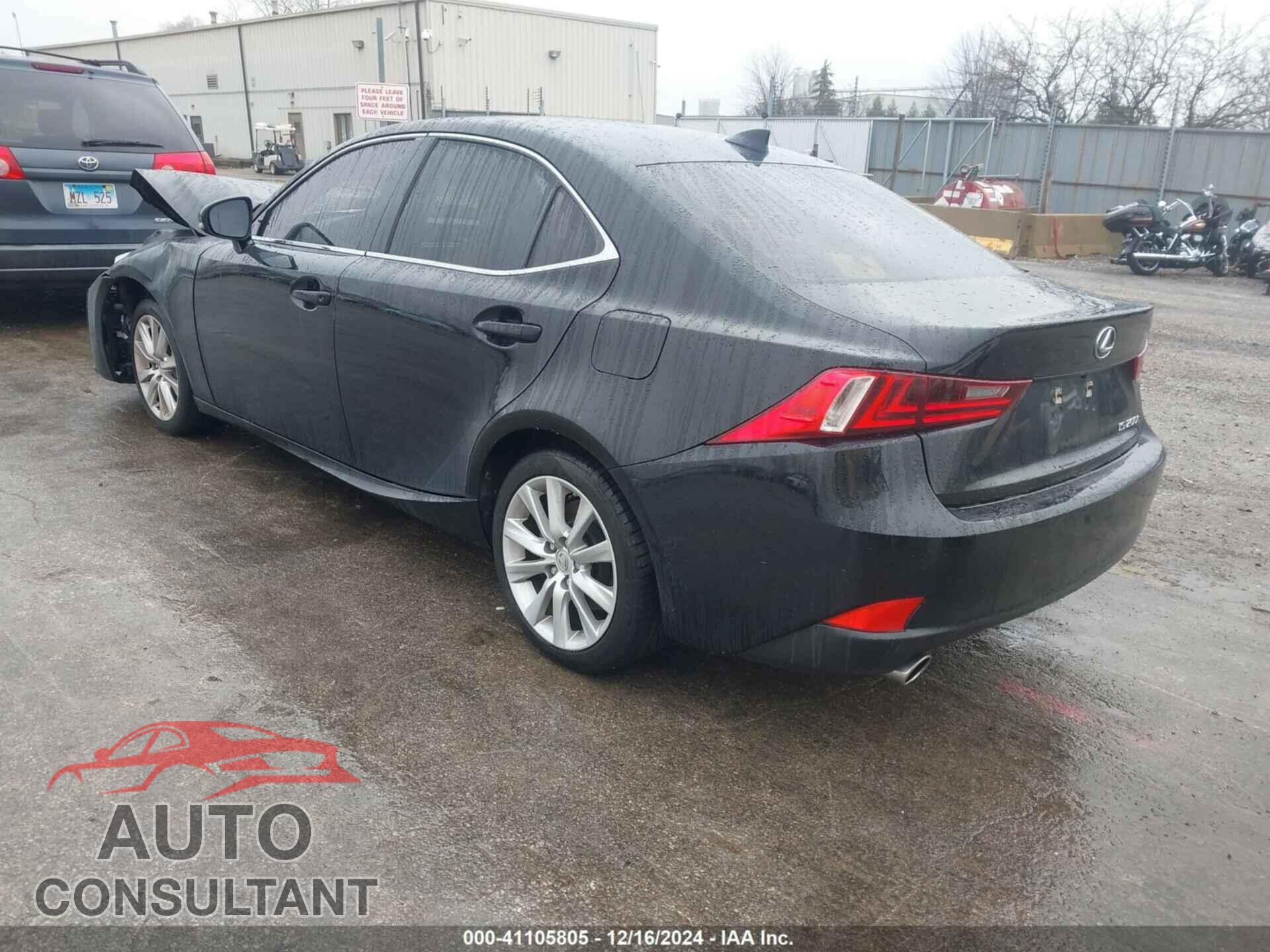 LEXUS IS 2016 - JTHBA1D24G5001929