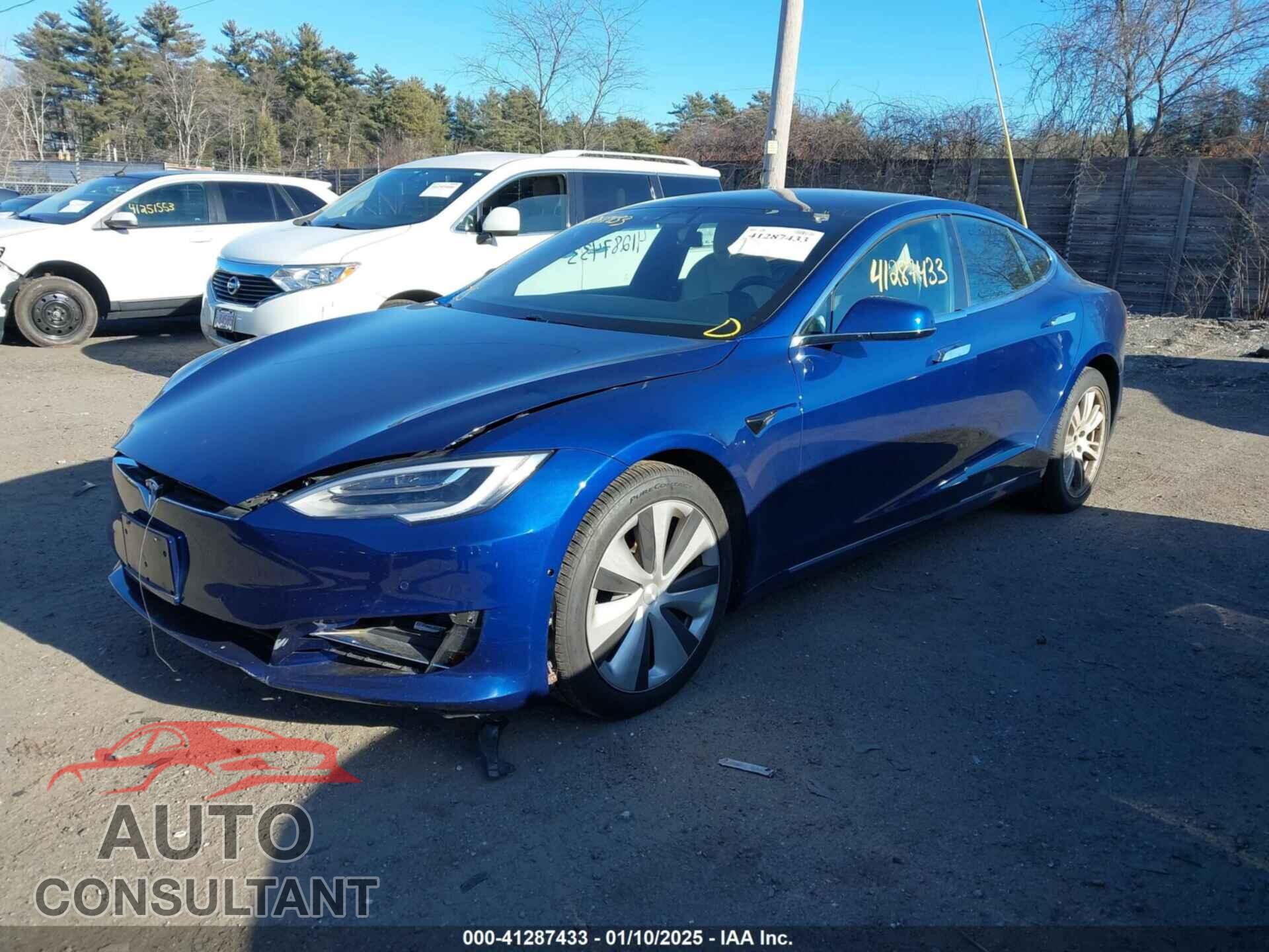 TESLA MODEL S 2020 - 5YJSA1E22LF411900