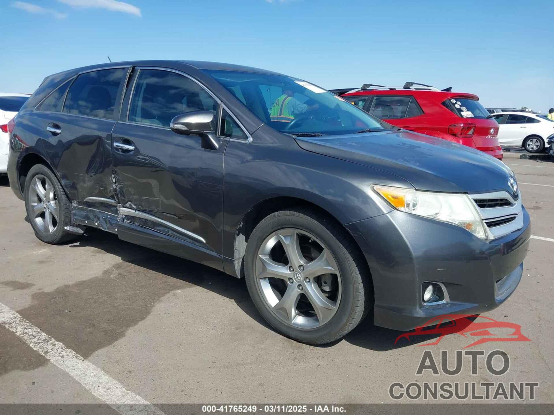 TOYOTA VENZA 2013 - 4T3ZK3BB1DU060369