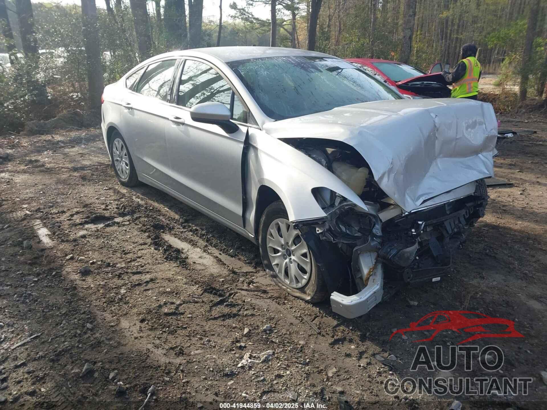 FORD FUSION 2019 - 3FA6P0G70KR209689