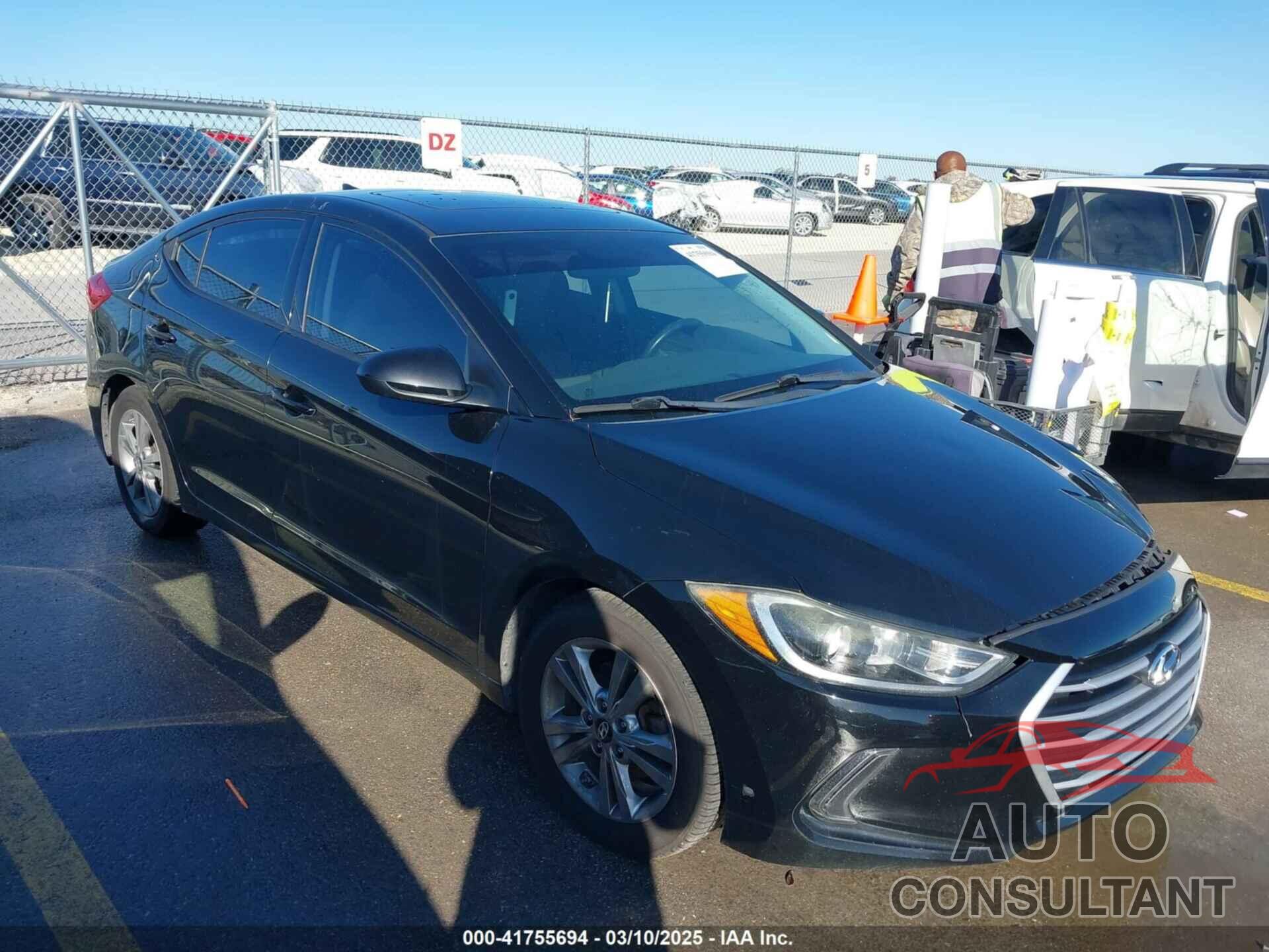 HYUNDAI ELANTRA 2017 - 5NPD84LFXHH140945