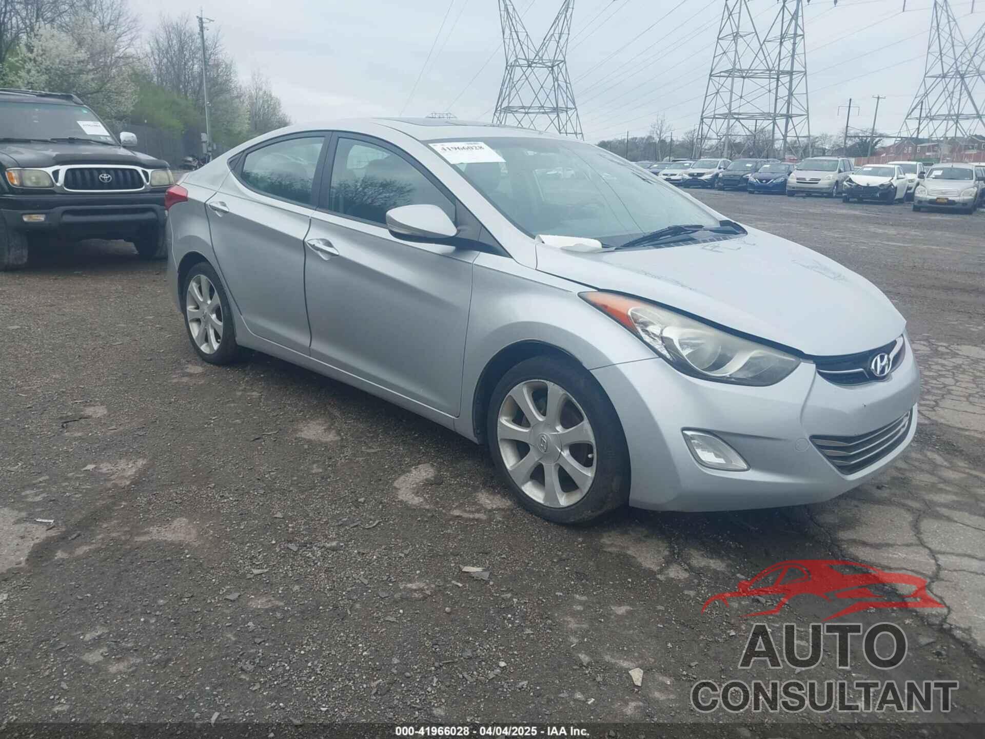 HYUNDAI ELANTRA 2012 - 5NPDH4AE9CH102576