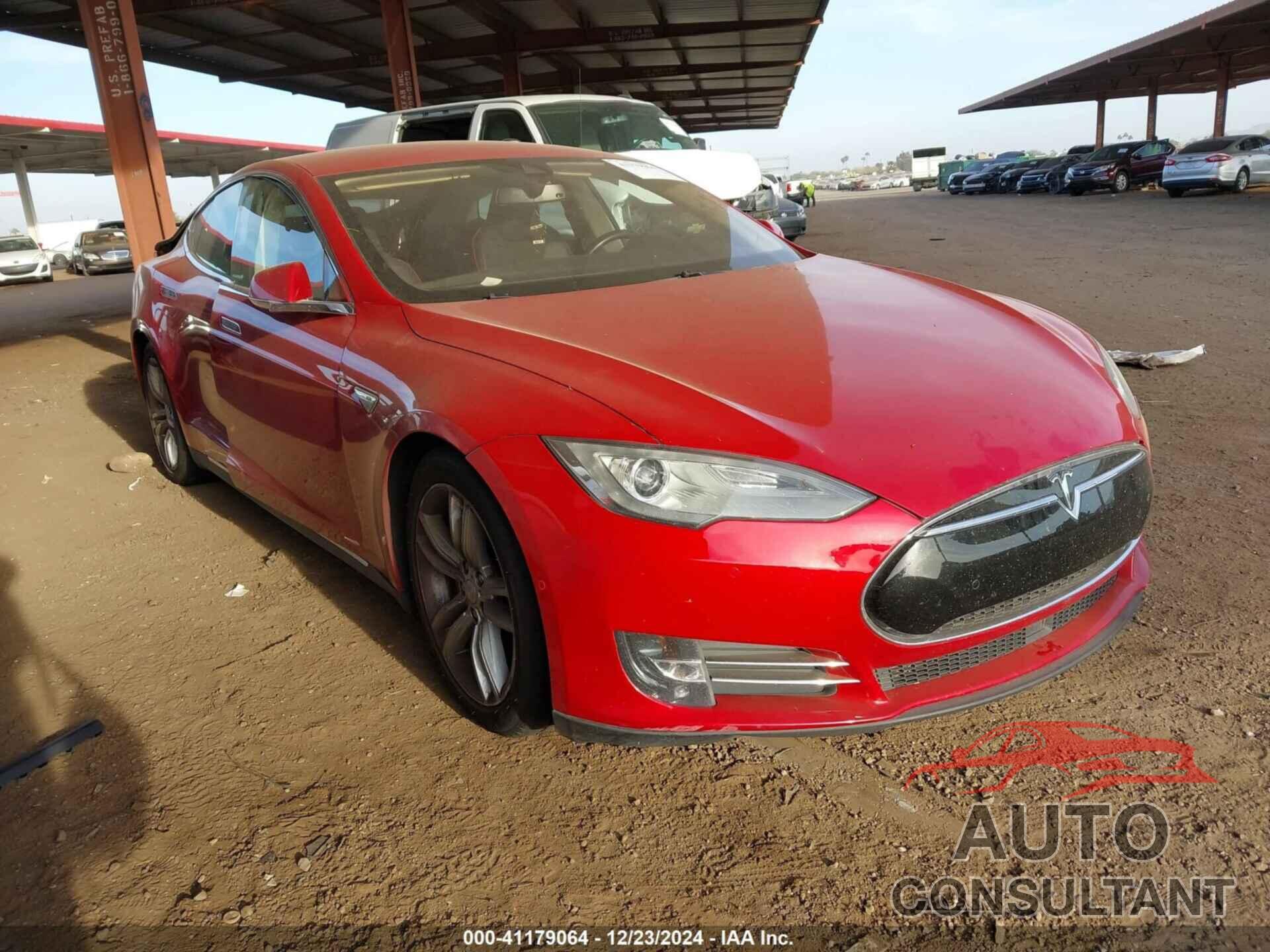 TESLA MODEL S 2014 - 5YJSA1H19EFP54788