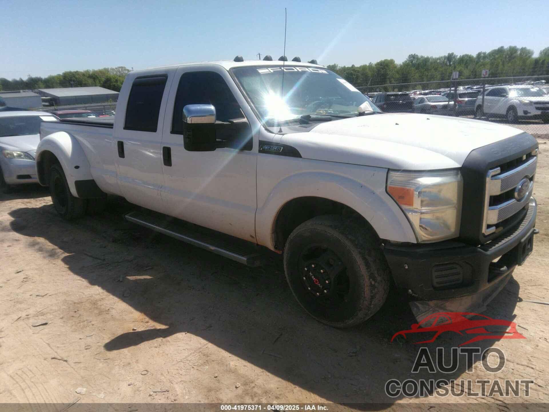 FORD F-350 CHASSIS 2011 - 1FD8W3G66BEC80733