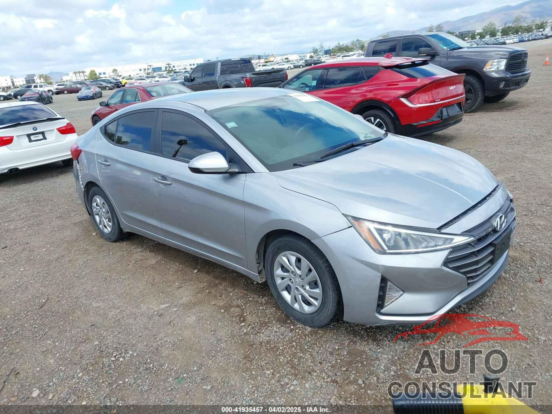 HYUNDAI ELANTRA 2020 - 5NPD74LF5LH596718