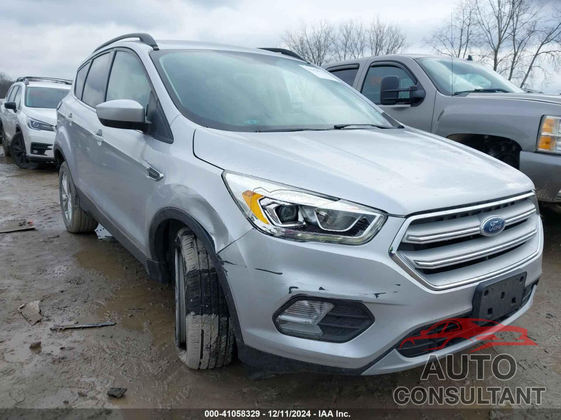 FORD ESCAPE 2018 - 1FMCU0HD6JUA09008