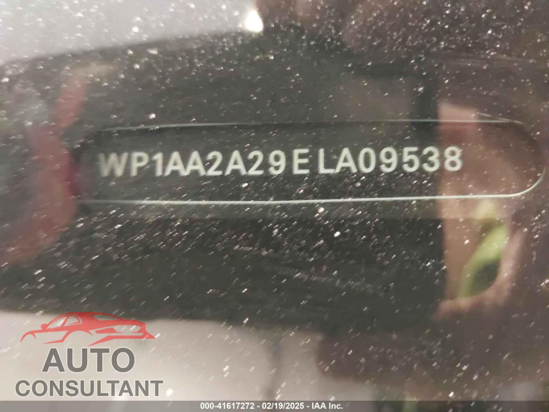 PORSCHE CAYENNE 2014 - WP1AA2A29ELA09538